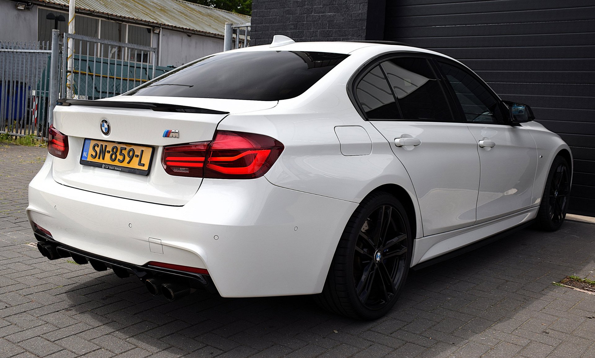 Foto van BMW 320i