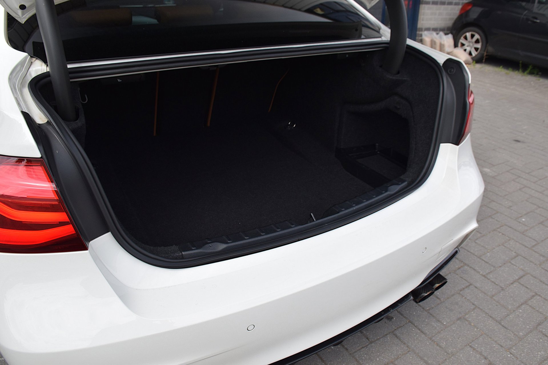 Foto van BMW 320i