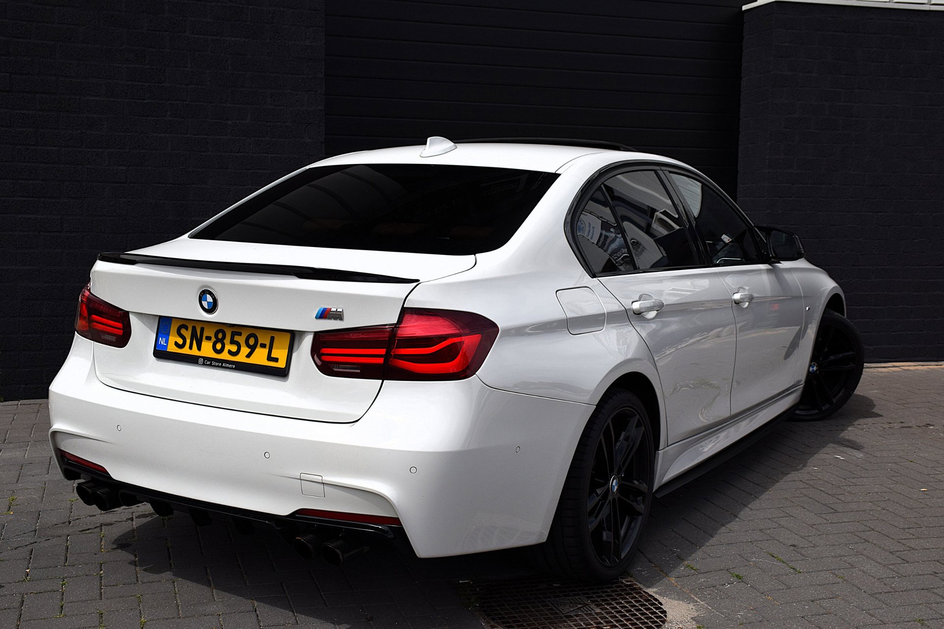 Foto van BMW 320i