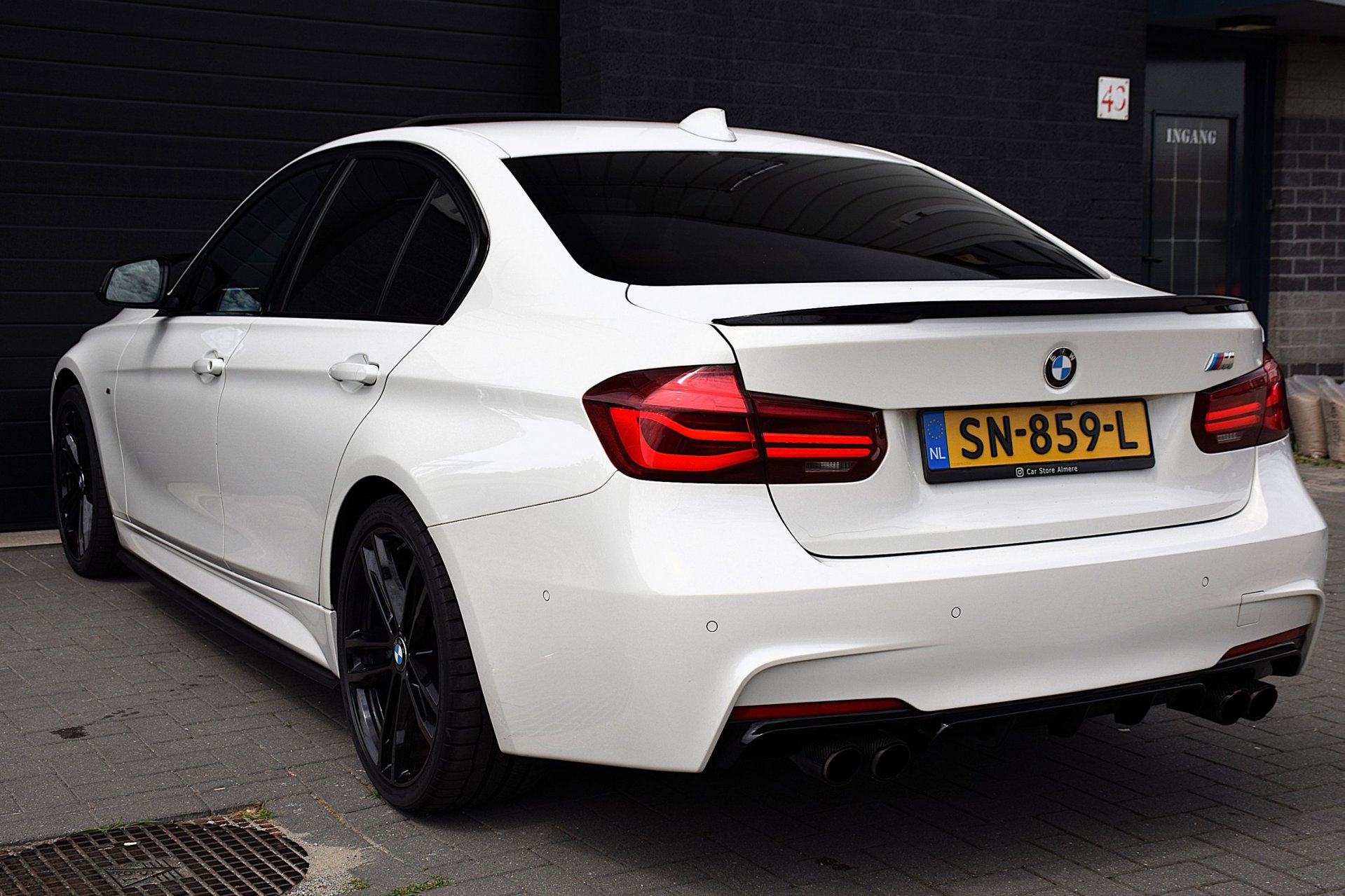 Foto van BMW 320i