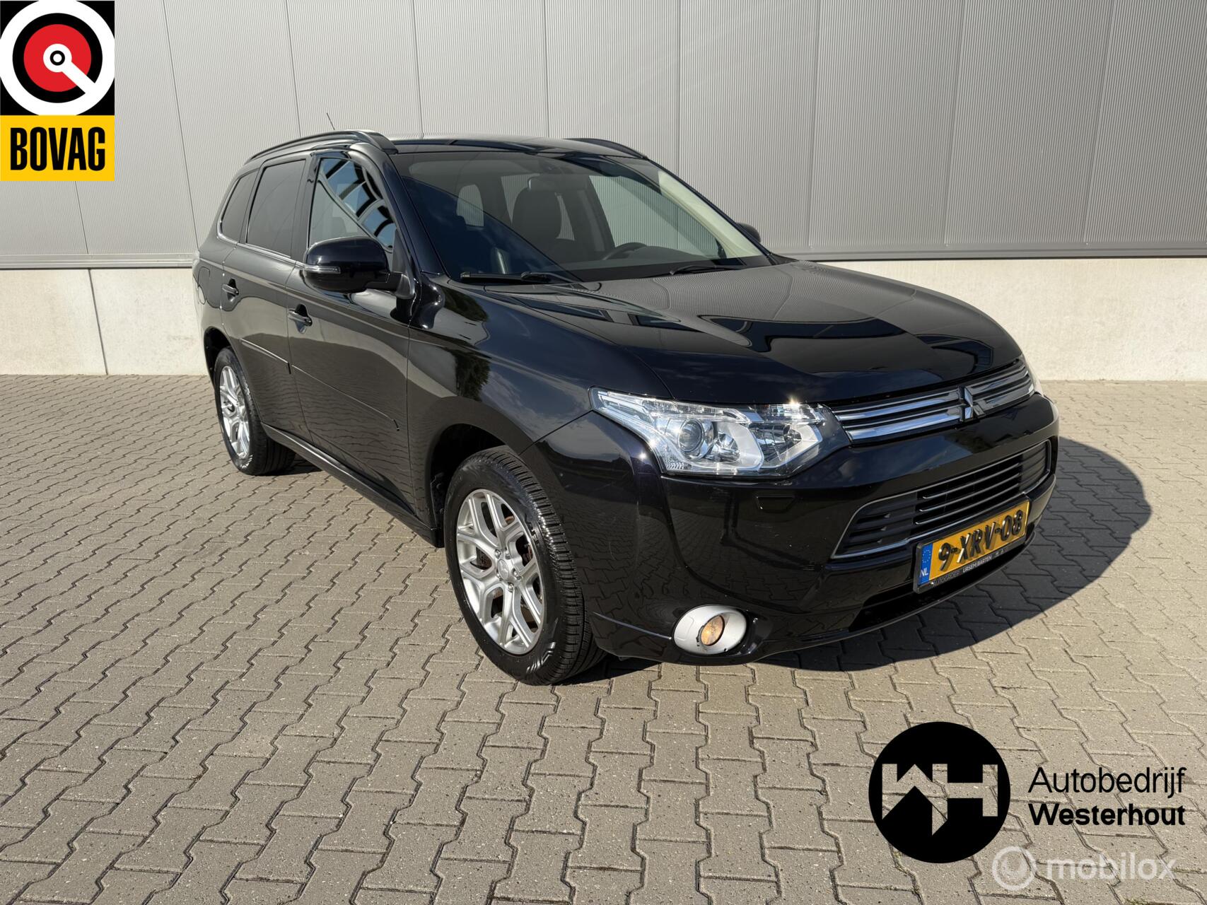Mitsubishi Mitsubishi Outlander 2.0 PHEV Executive Edition|DEALER ONDERHOUDEN 2014 - voorkant