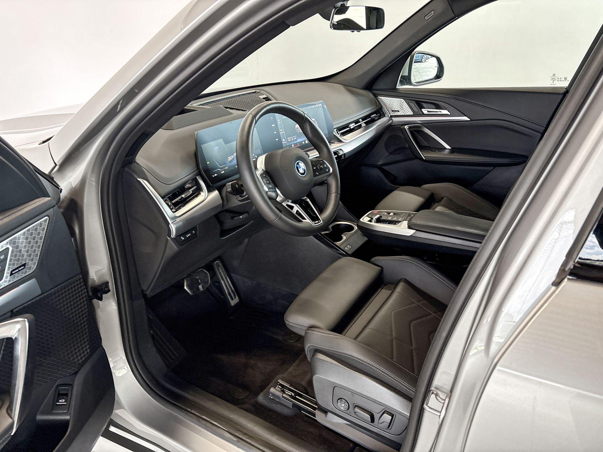 Foto van BMW Ix1 Edrive20