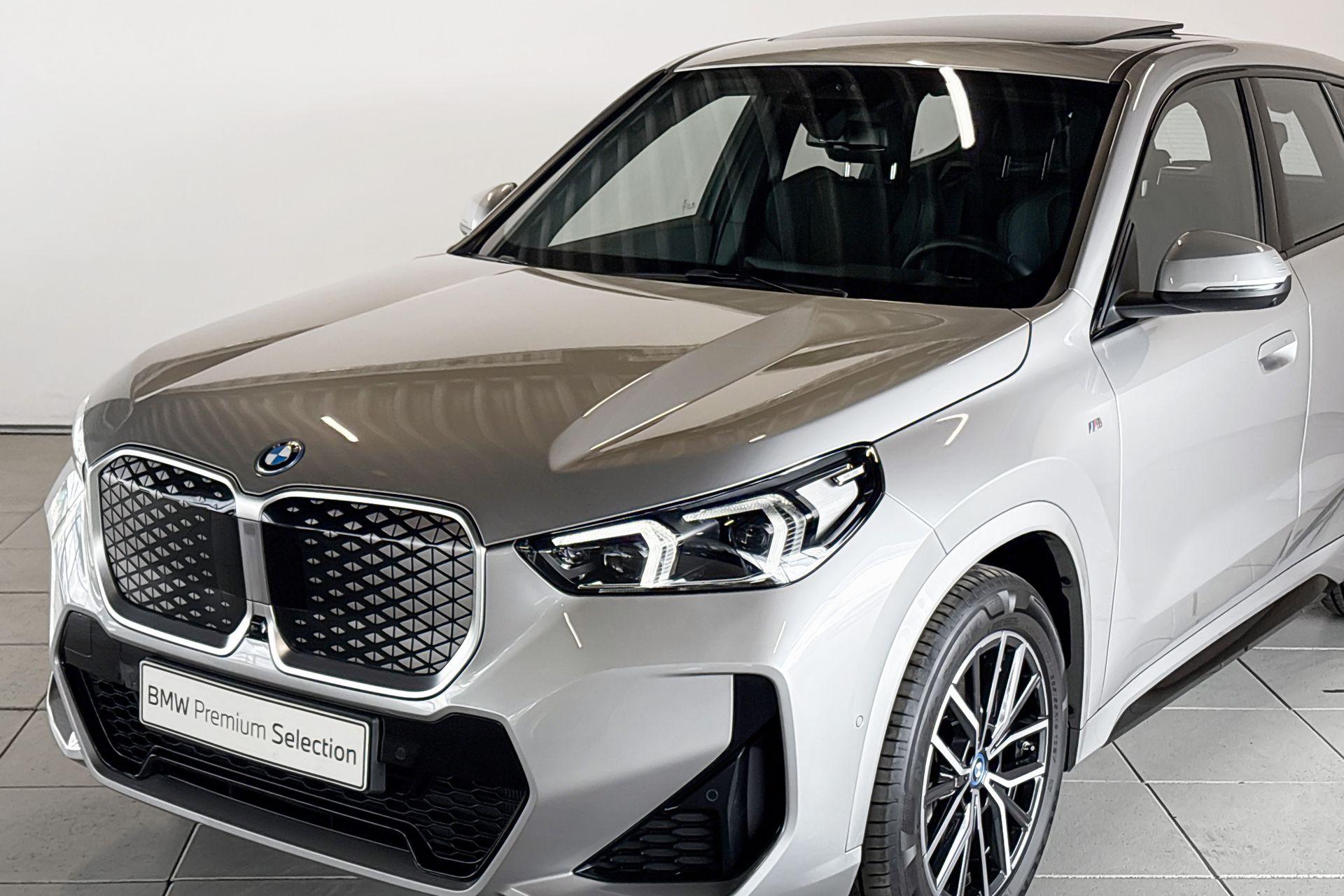 Foto van BMW Ix1 Edrive20