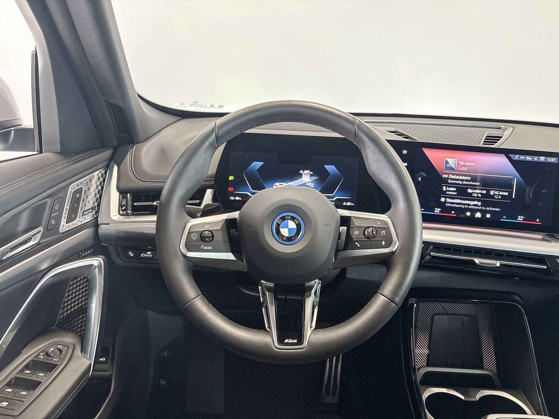 Foto van BMW Ix1 Edrive20