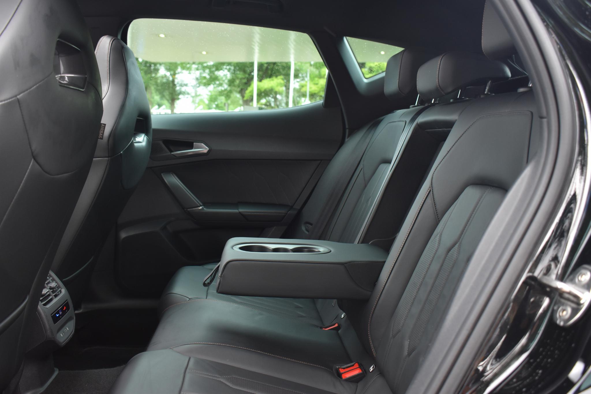 Foto van Cupra Formentor E-hybrid