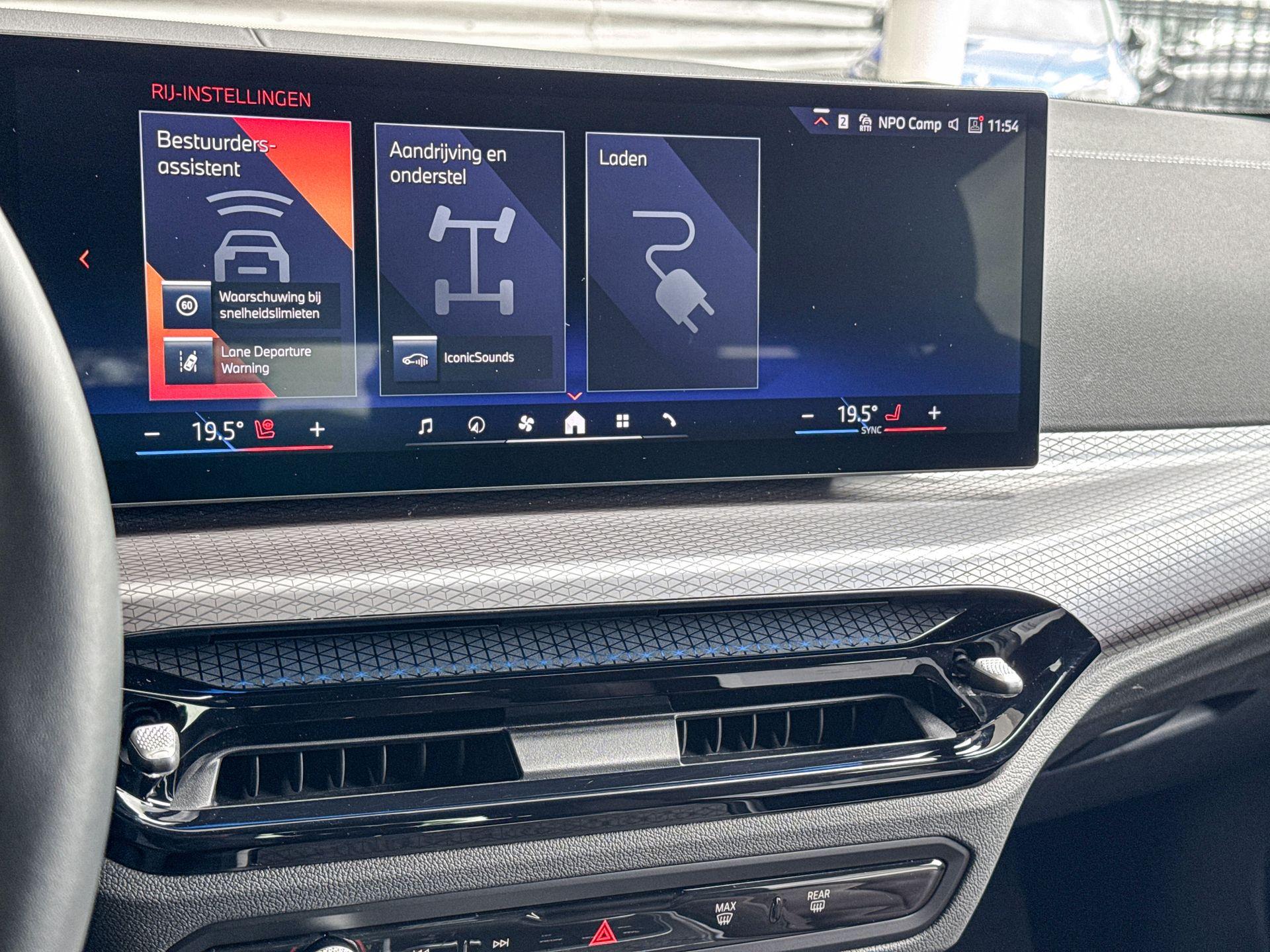 Foto van BMW 330e