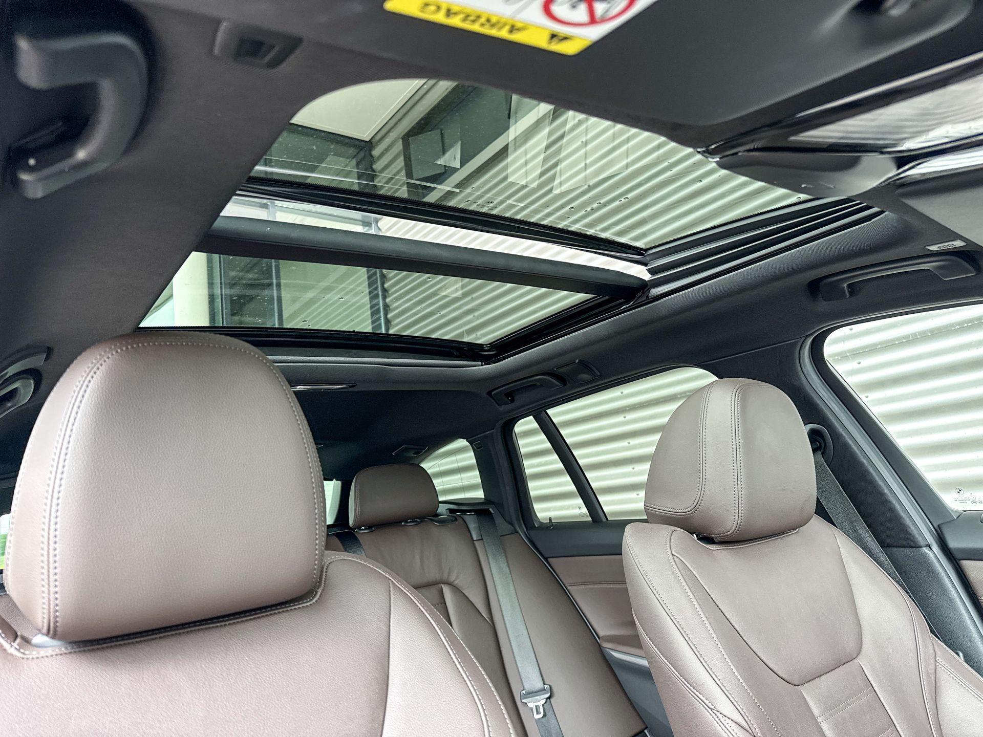 Foto van BMW 330e