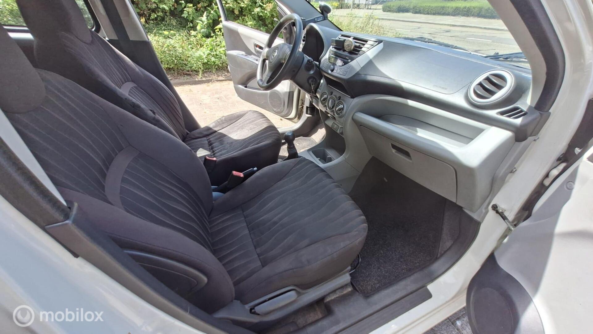 Foto van Nissan Nissan Pixo