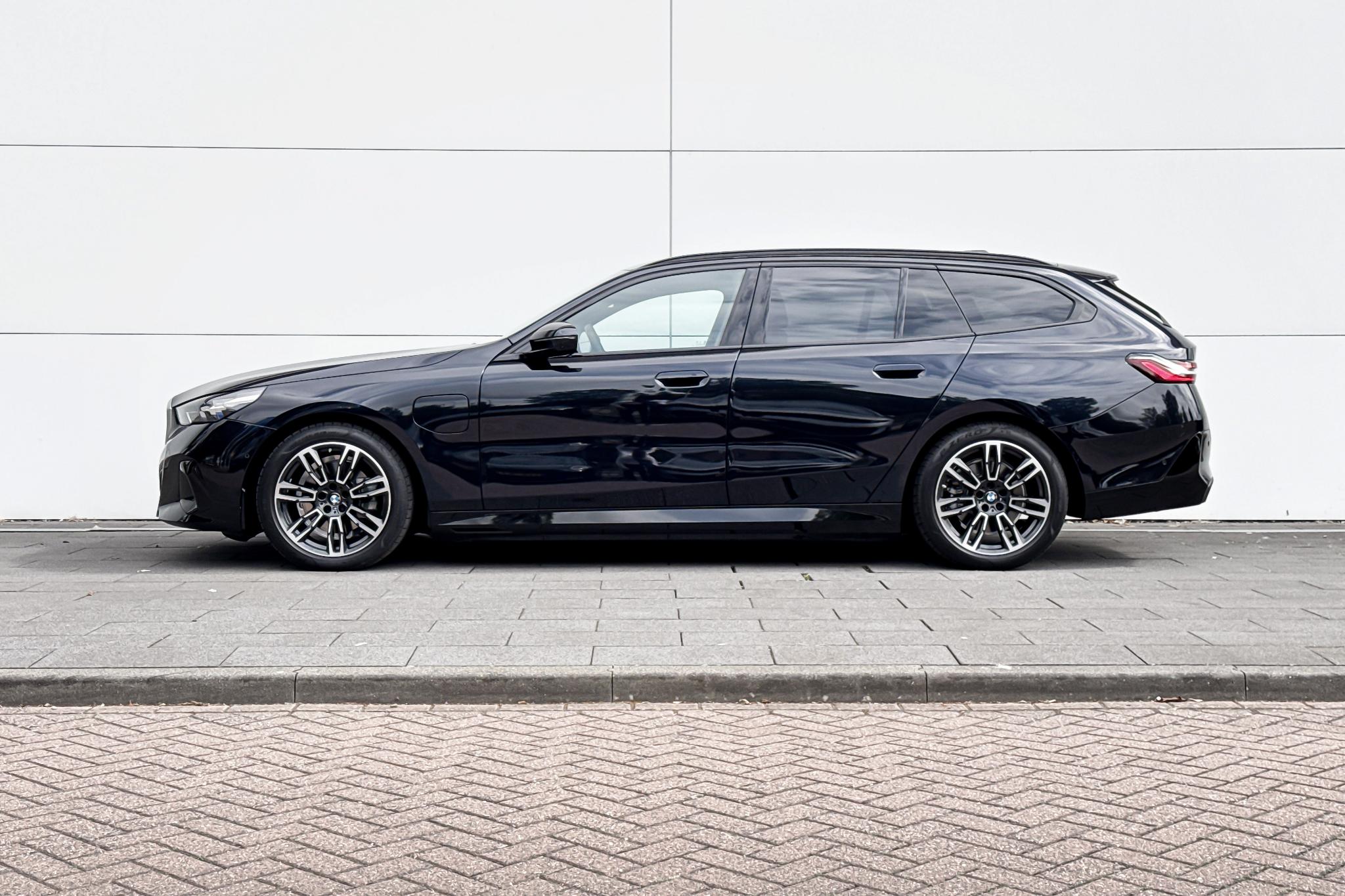 Foto van BMW 530e