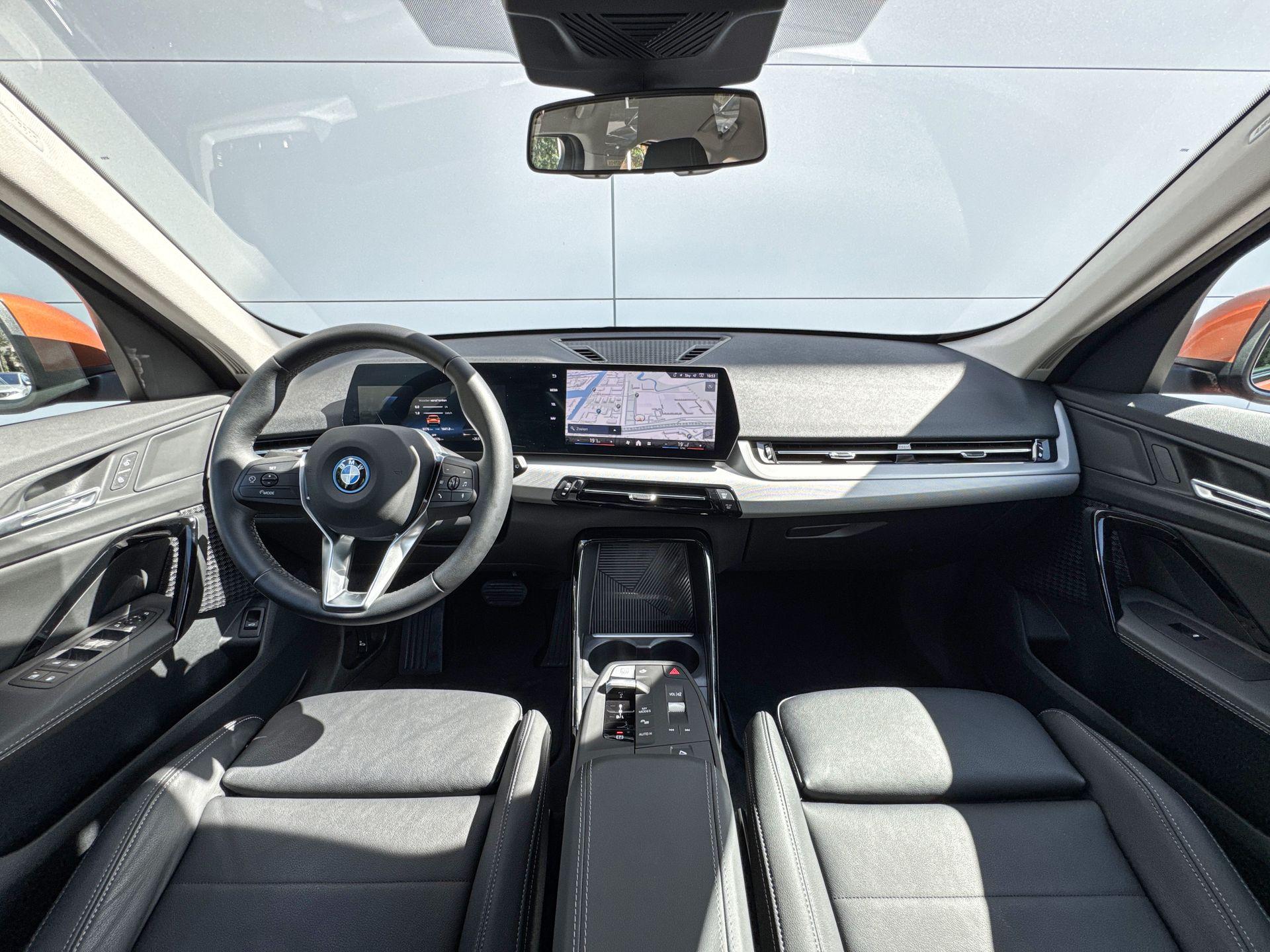 Foto van BMW X1 Xdrive25e