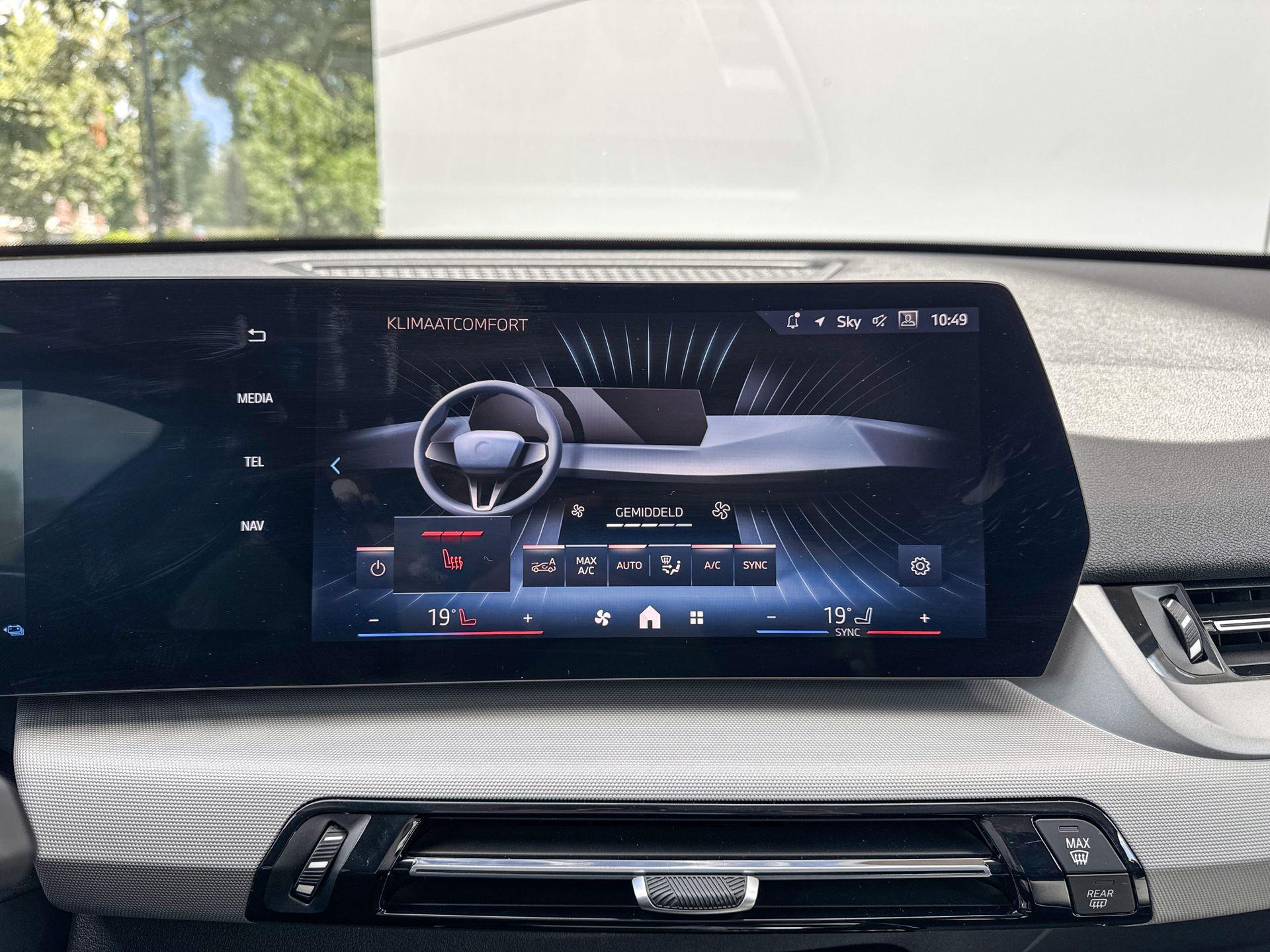 Foto van BMW X1 Xdrive25e