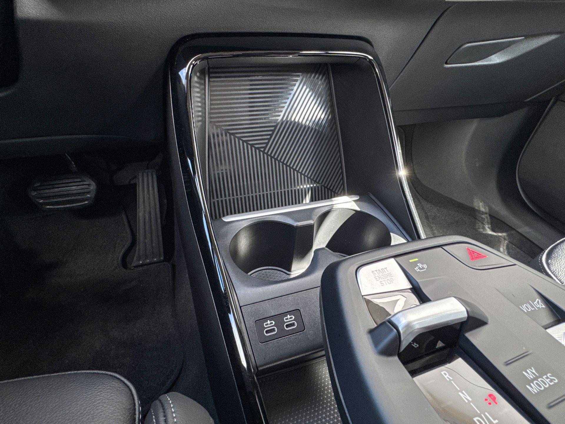 Foto van BMW X1 Xdrive25e