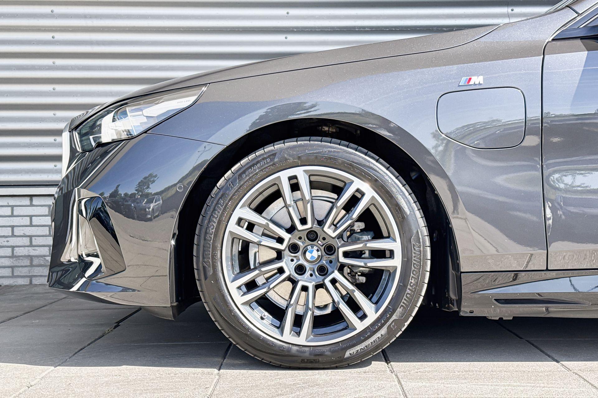 Foto van BMW 530e