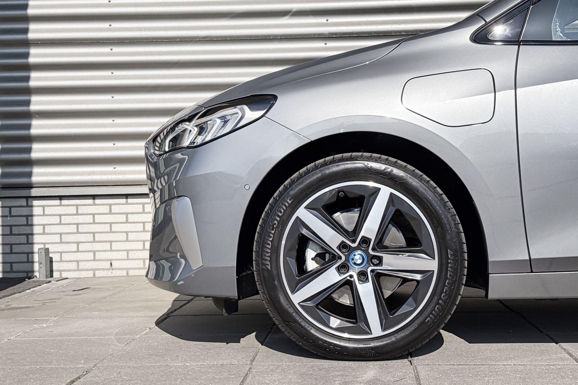 Foto van BMW 225e xDrive Active Tourer