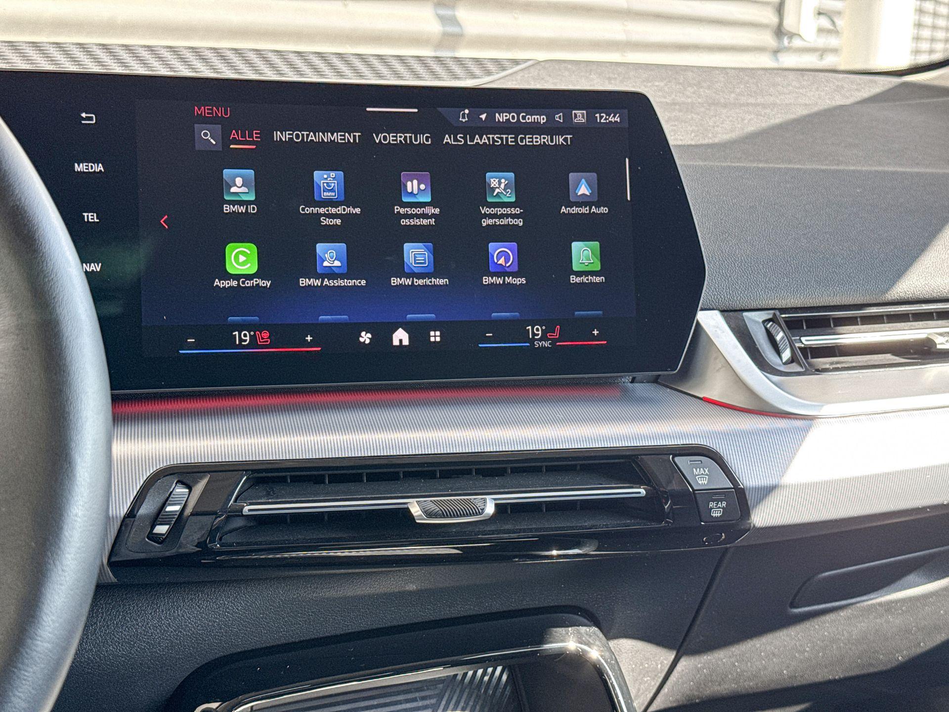 Foto van BMW 225e xDrive Active Tourer