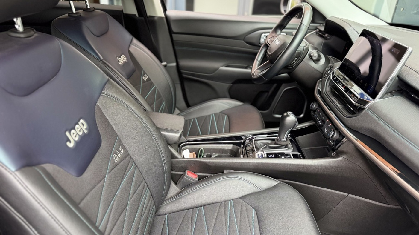 Foto van Jeep Compass