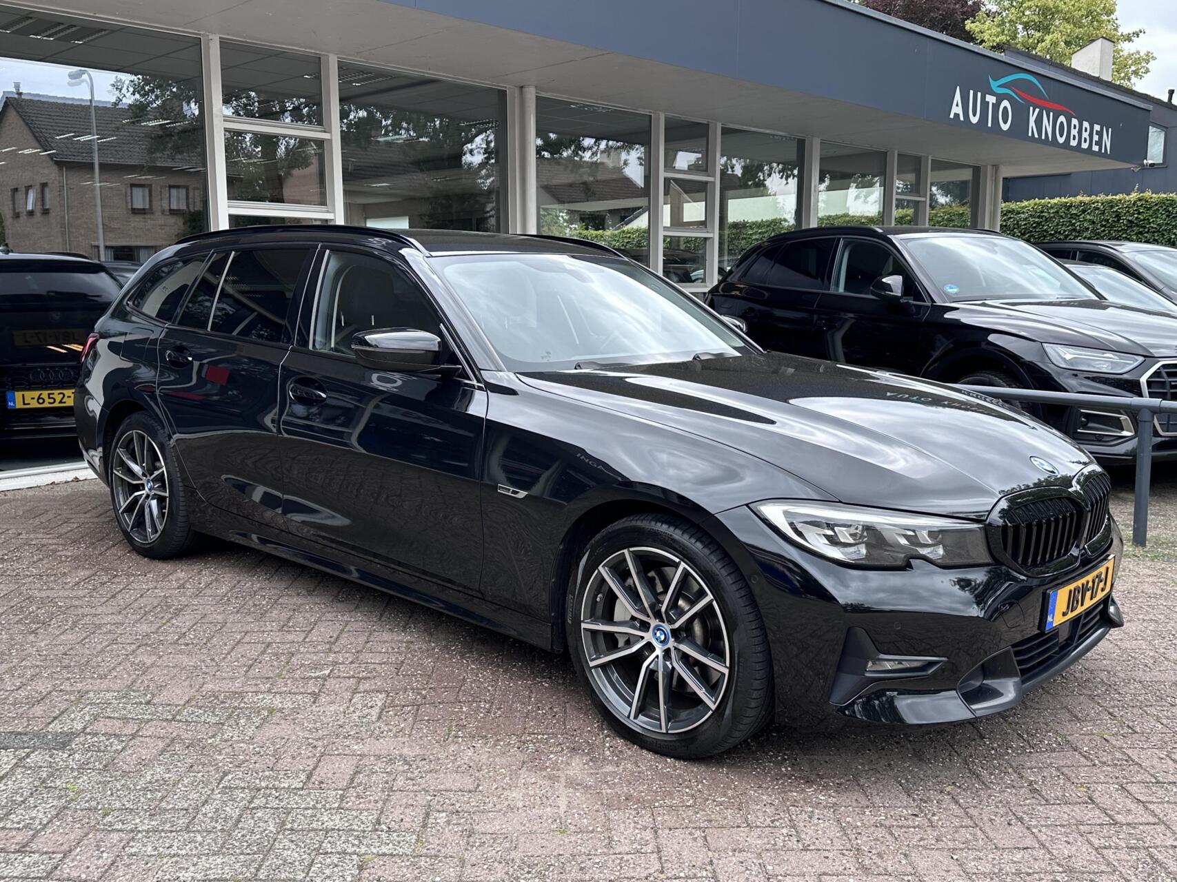 Foto van BMW 330e