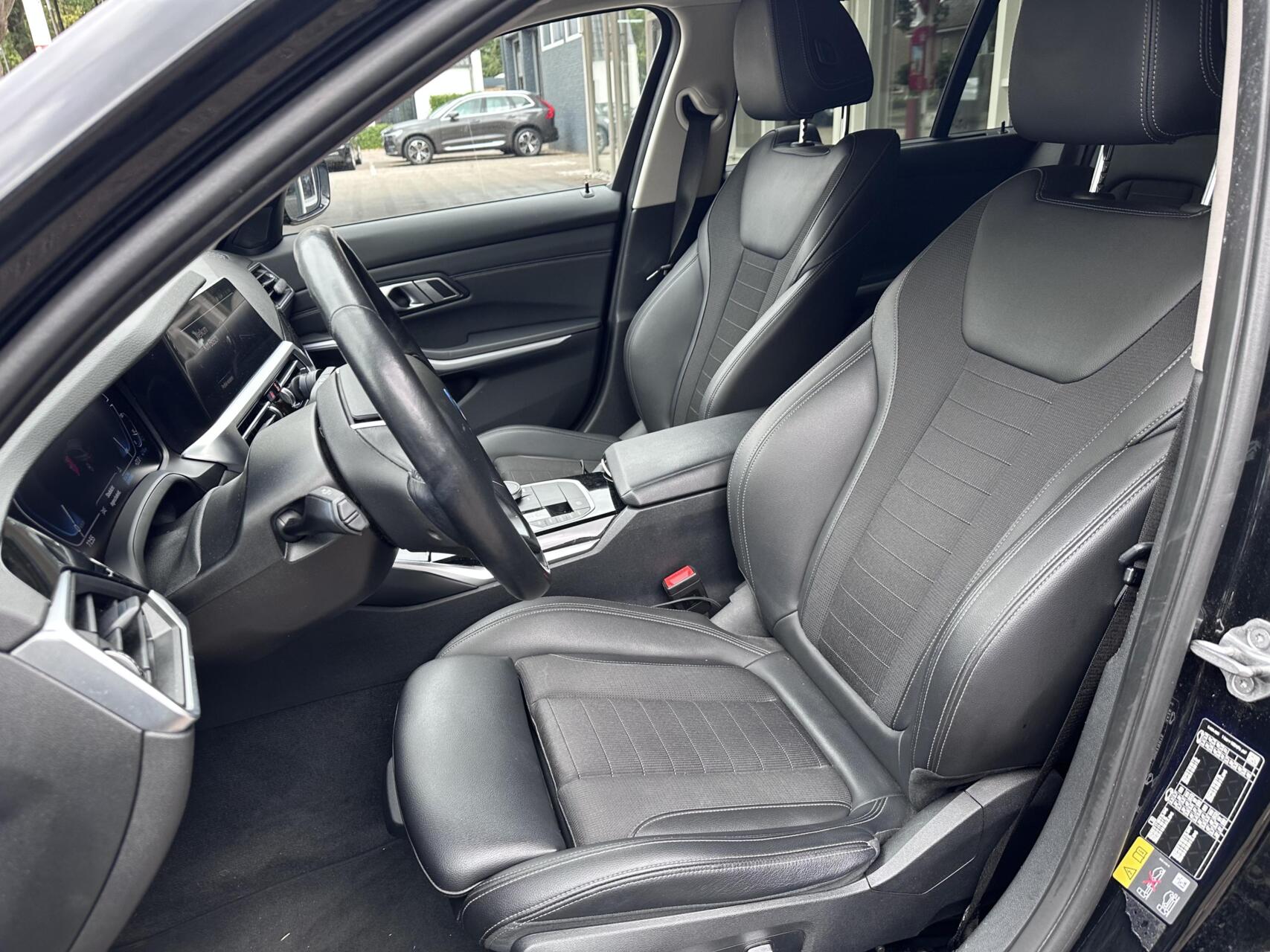 Foto van BMW 330e