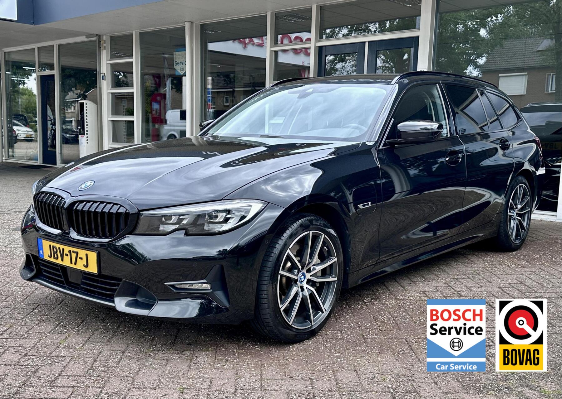 BMW 330e 330e High Executive Led, Climat, Carplay, Camera, LM.. 2022 - voorkant