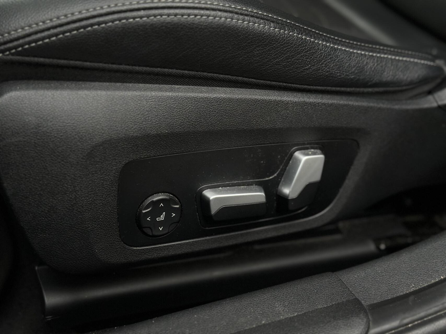 Foto van BMW 330e