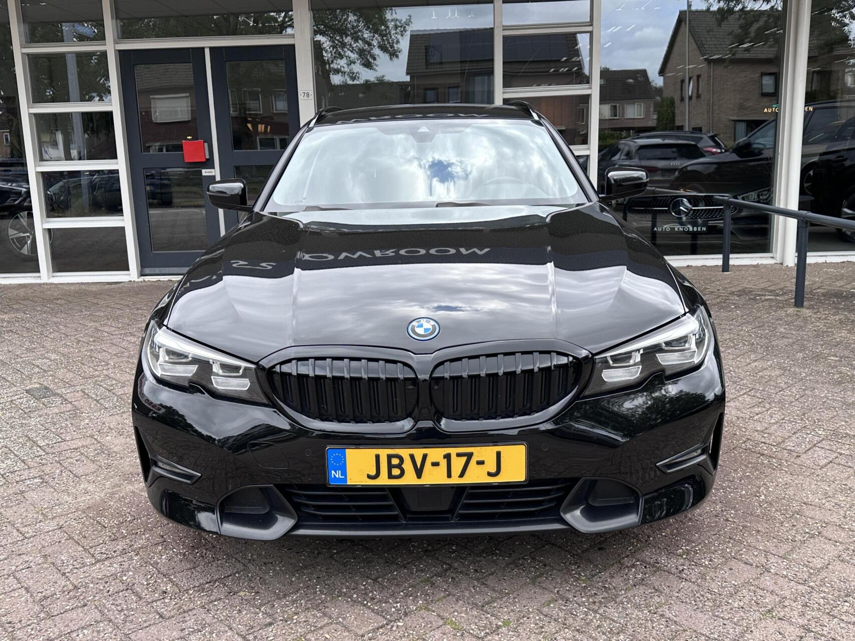 Foto van BMW 330e