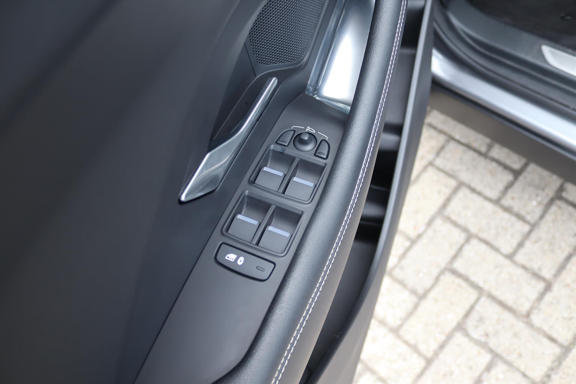 Foto van Jaguar Jaguar E-pace