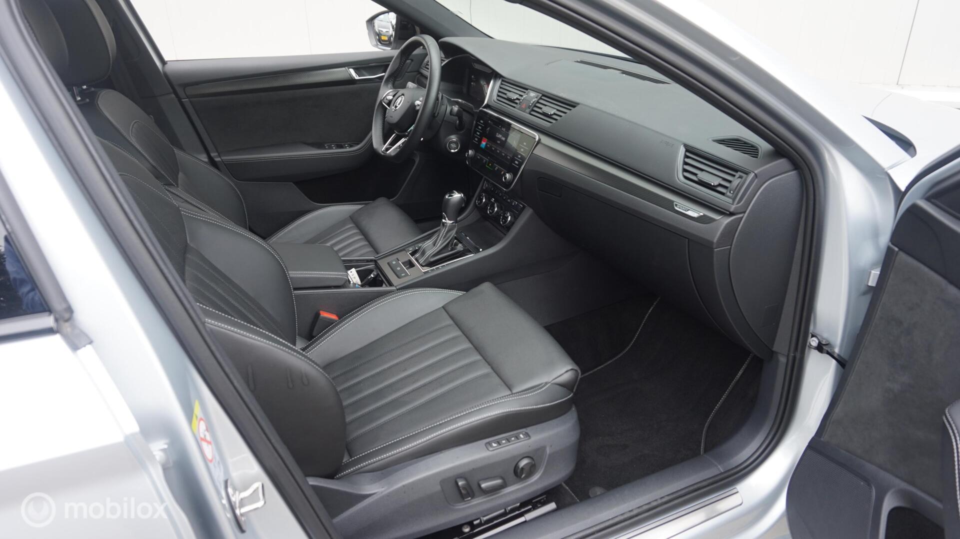 Foto van Skoda Superb Combi