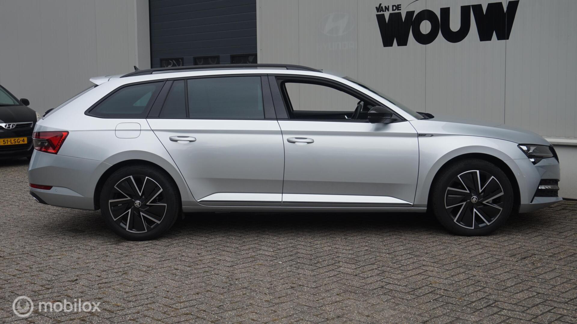 Foto van Skoda Superb Combi