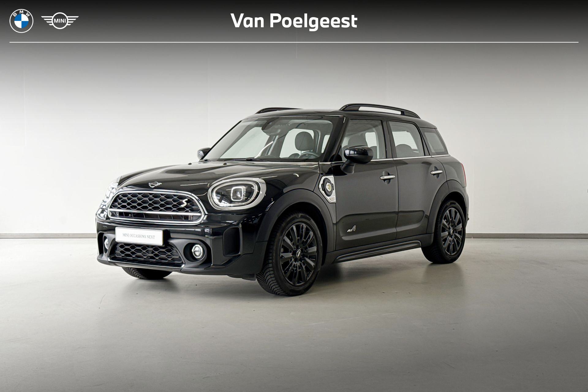 Mini Countryman Cooper S E ALL4 Classic Uitvoering 2023 - voorkant