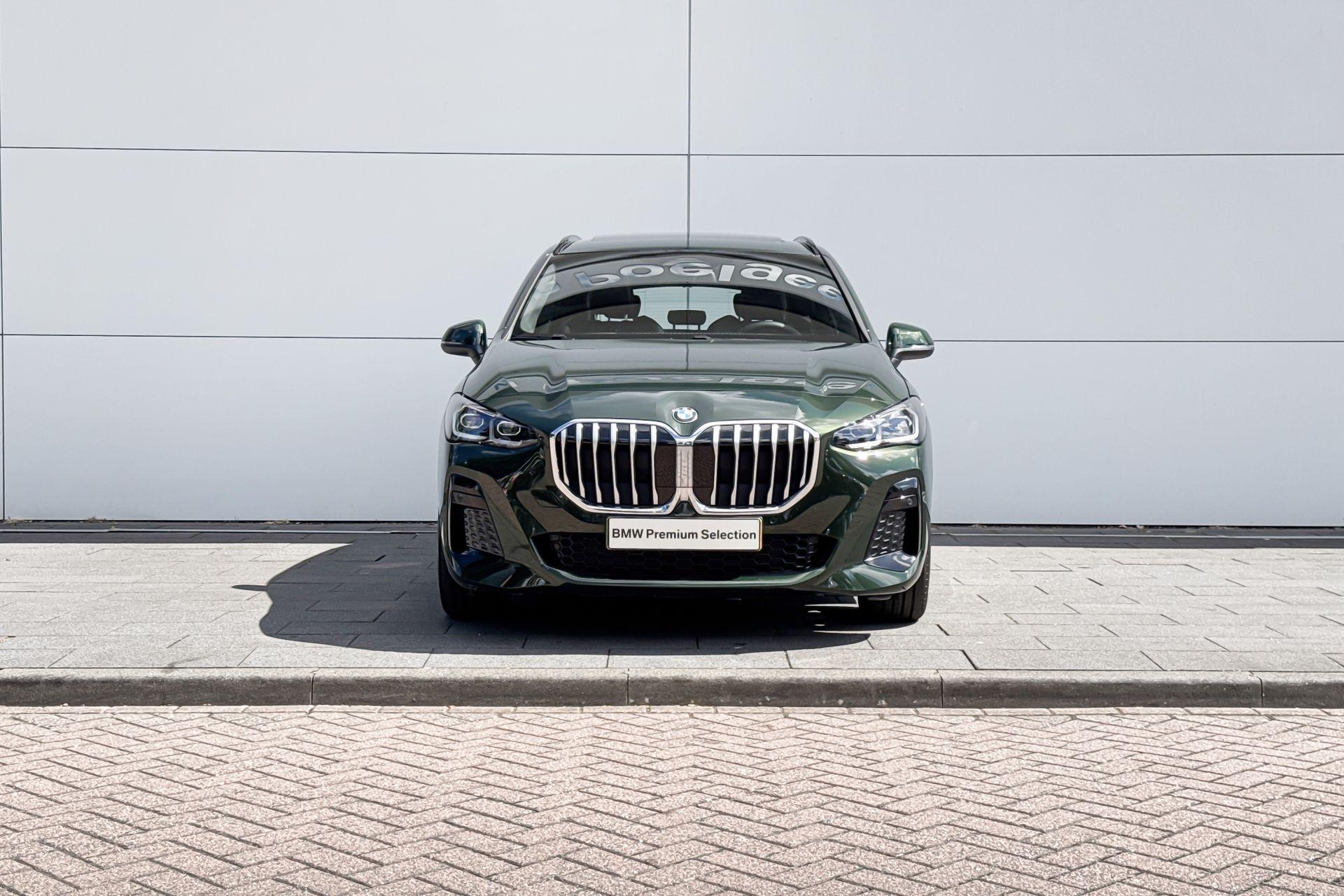 Foto van BMW 220i Active Tourer