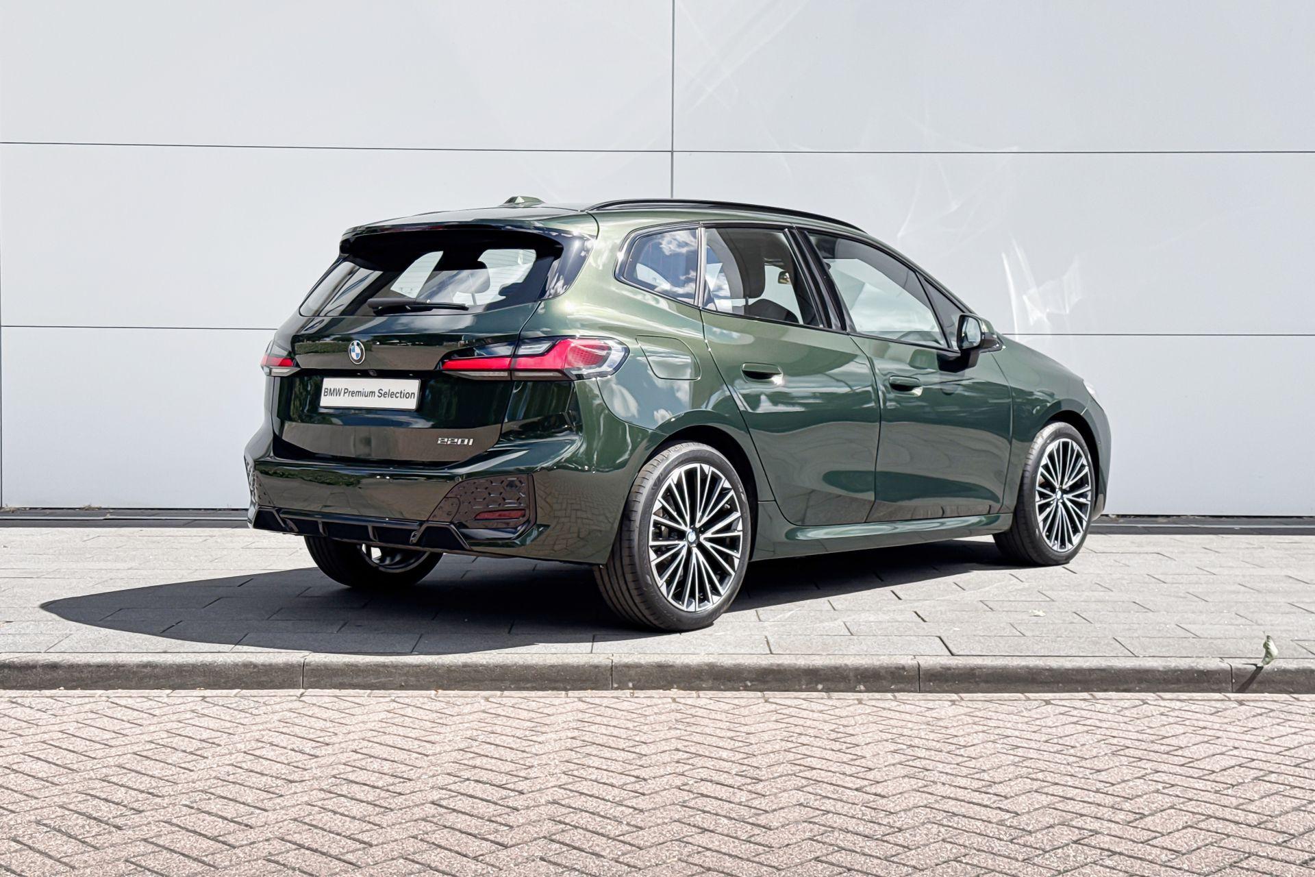 Foto van BMW 220i Active Tourer