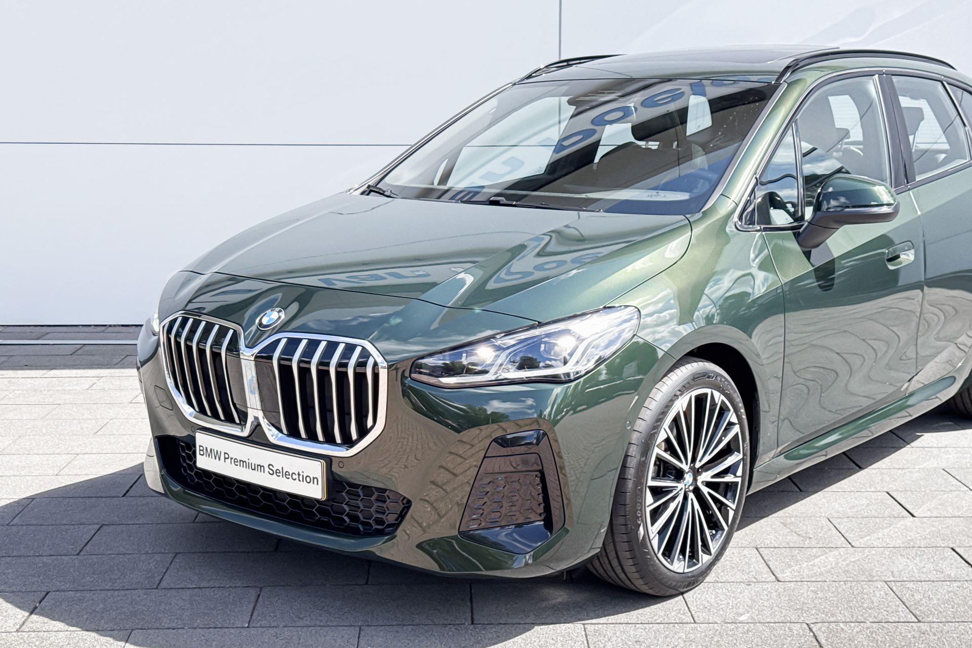 Foto van BMW 220i Active Tourer