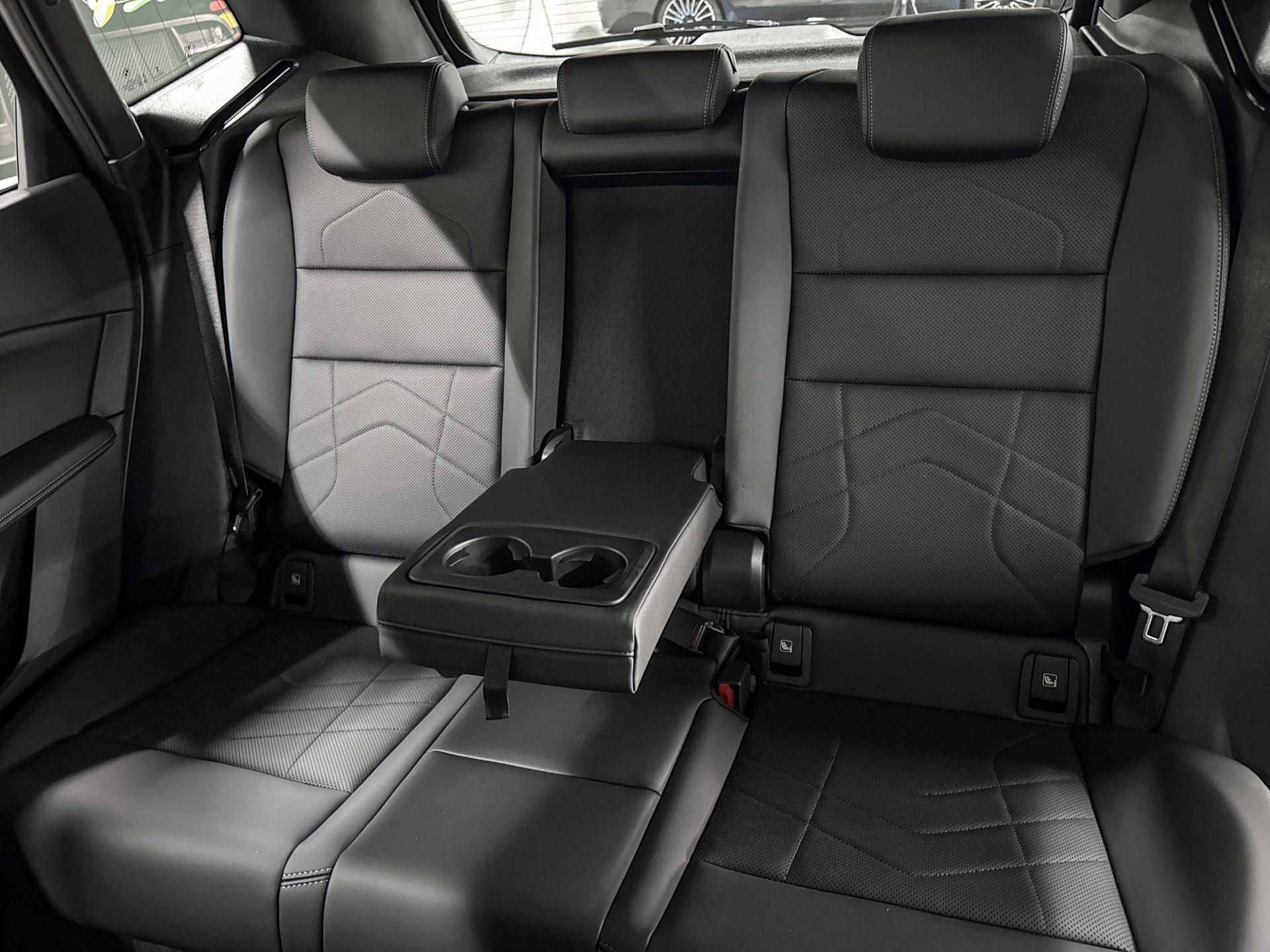 Foto van BMW 230e xDrive Active Tourer