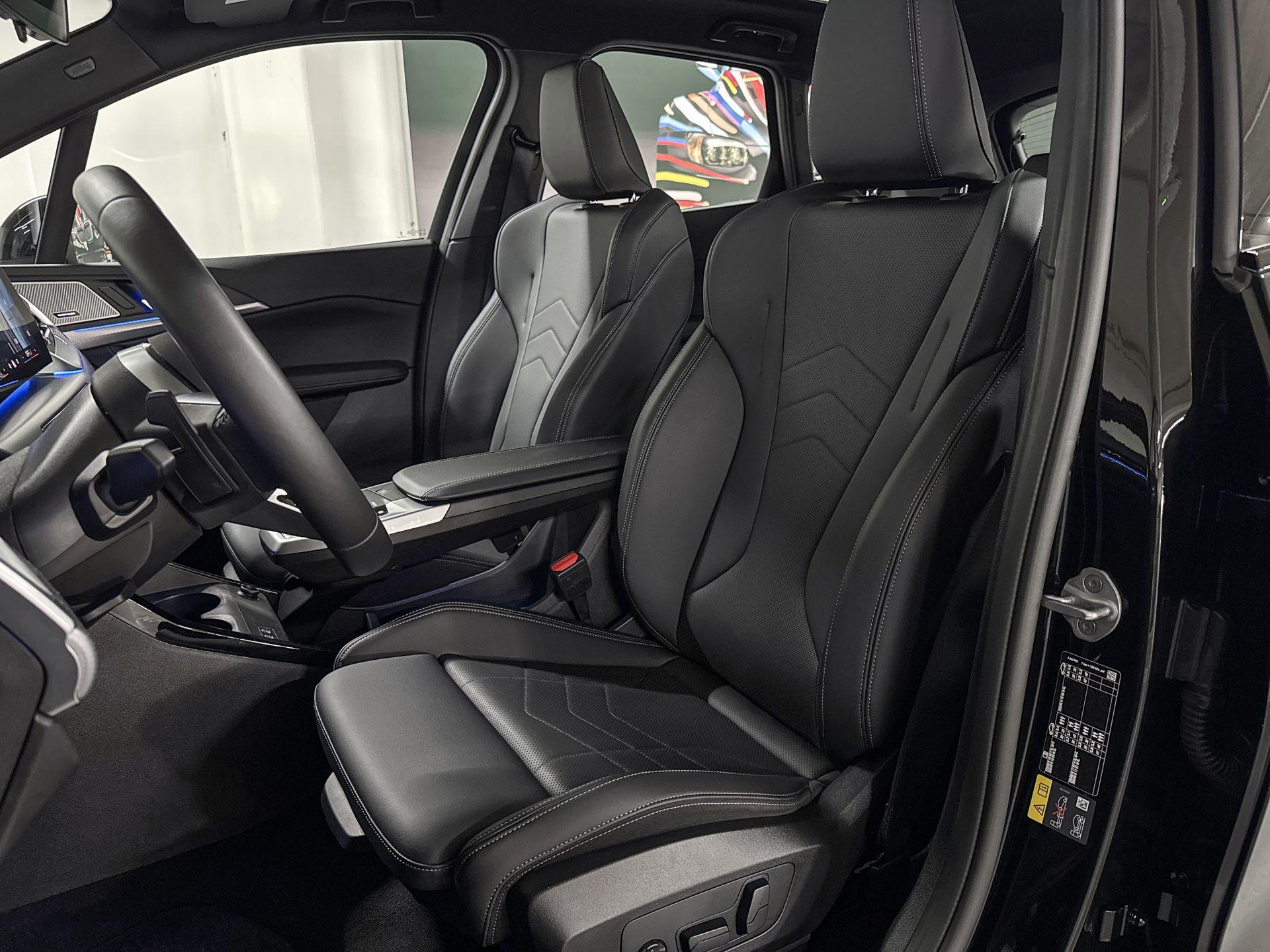 Foto van BMW 230e xDrive Active Tourer