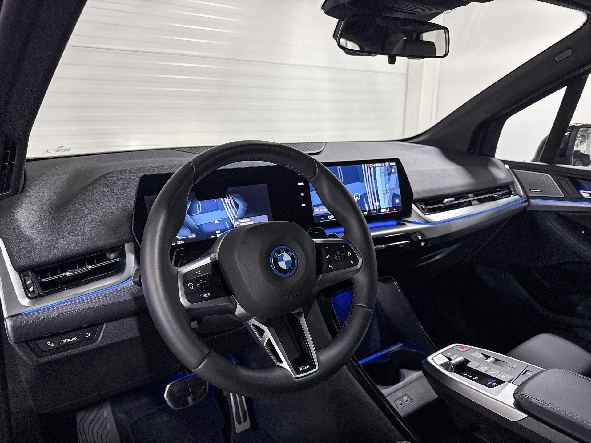 Foto van BMW 230e xDrive Active Tourer