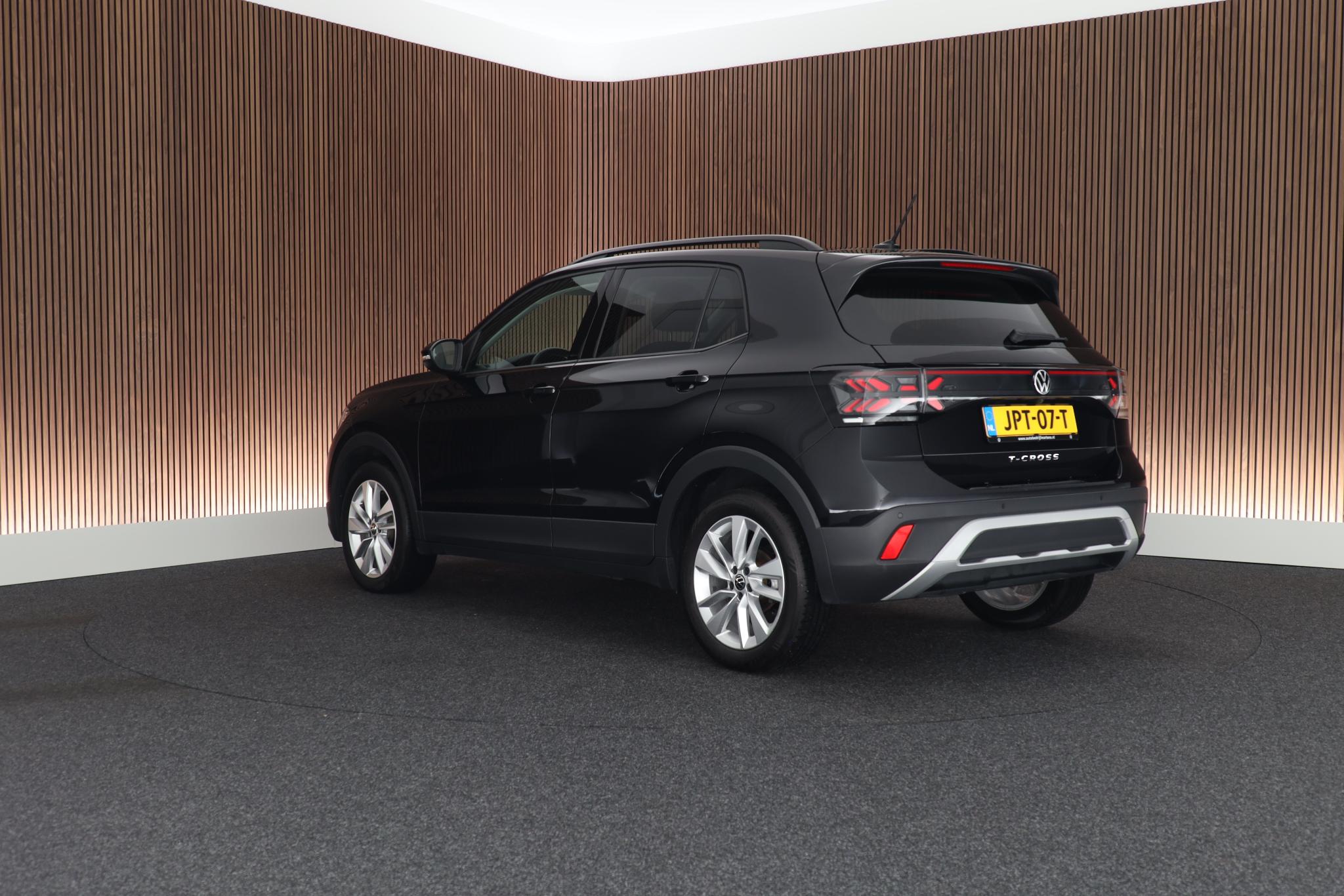 Foto van Volkswagen T-cross