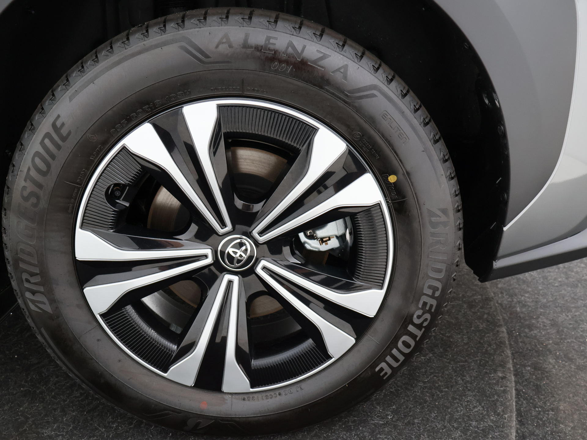 Foto van Toyota Toyota Bz4x