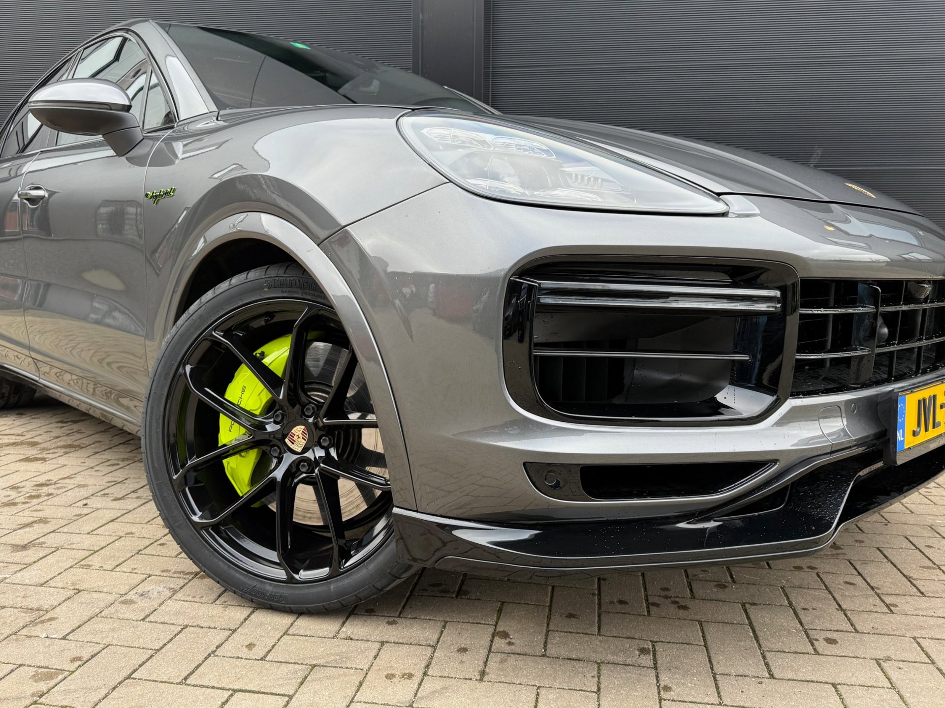Foto van Porsche Cayenne E-hybrid