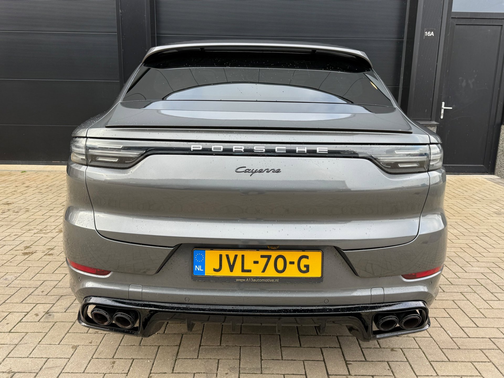 Foto van Porsche Cayenne E-hybrid