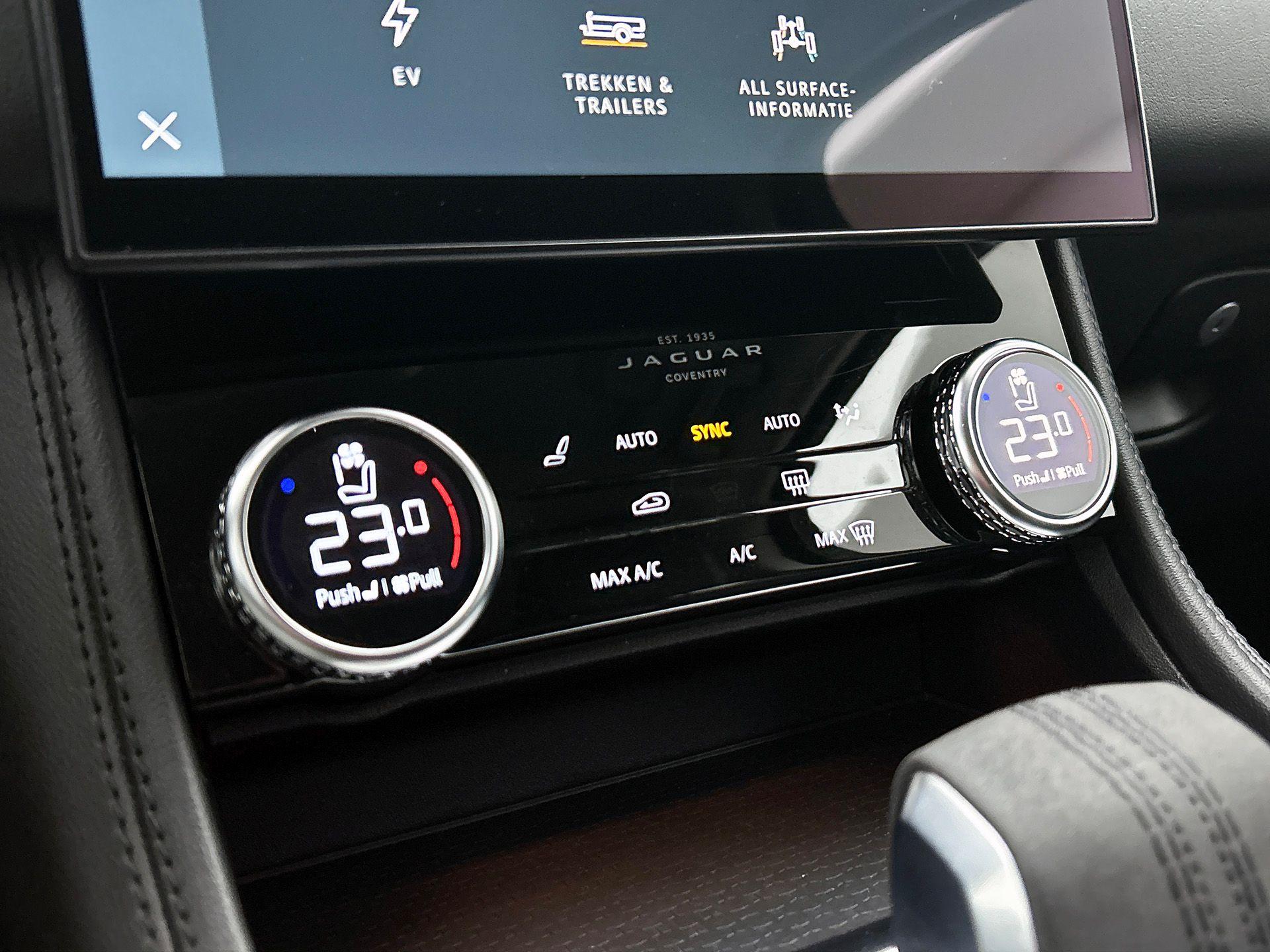 Foto van Jaguar Jaguar F-pace
