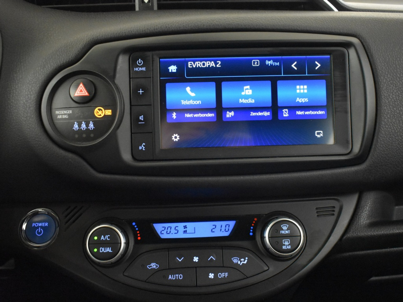 Foto van Toyota Toyota Yaris Hybrid