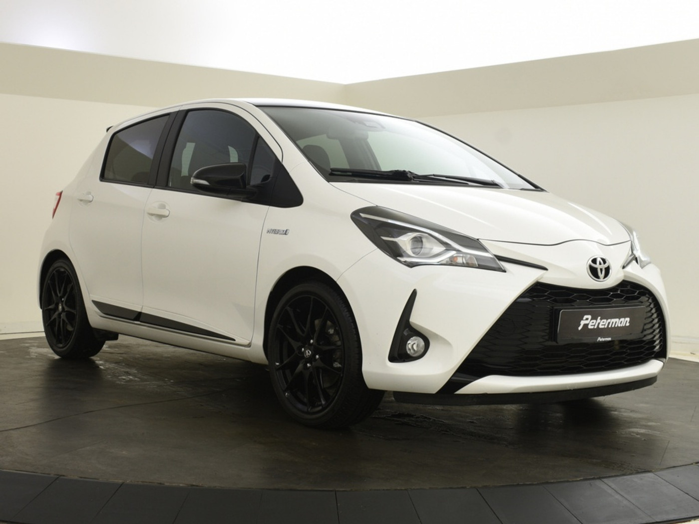 Foto van Toyota Toyota Yaris Hybrid