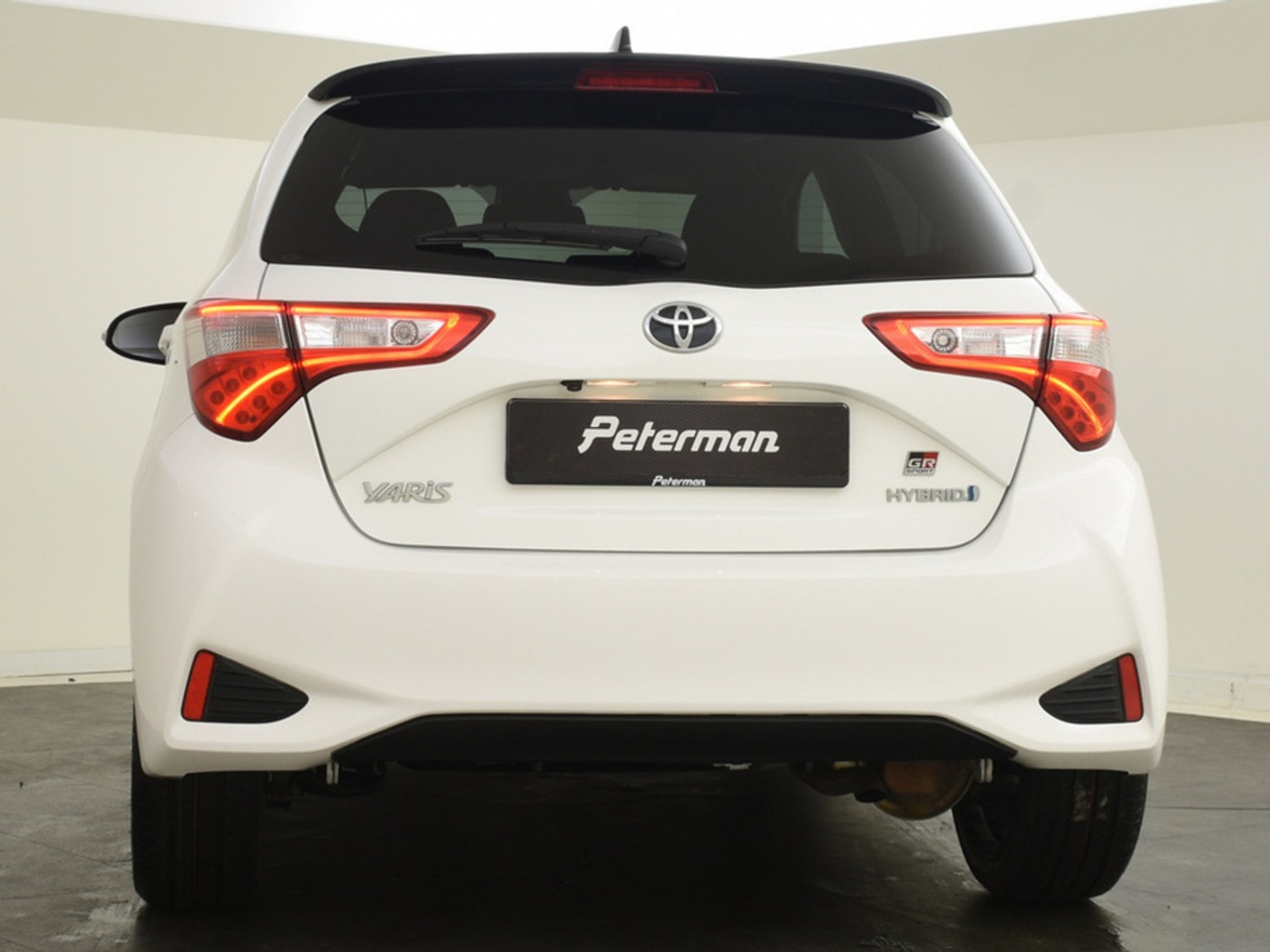 Foto van Toyota Toyota Yaris Hybrid