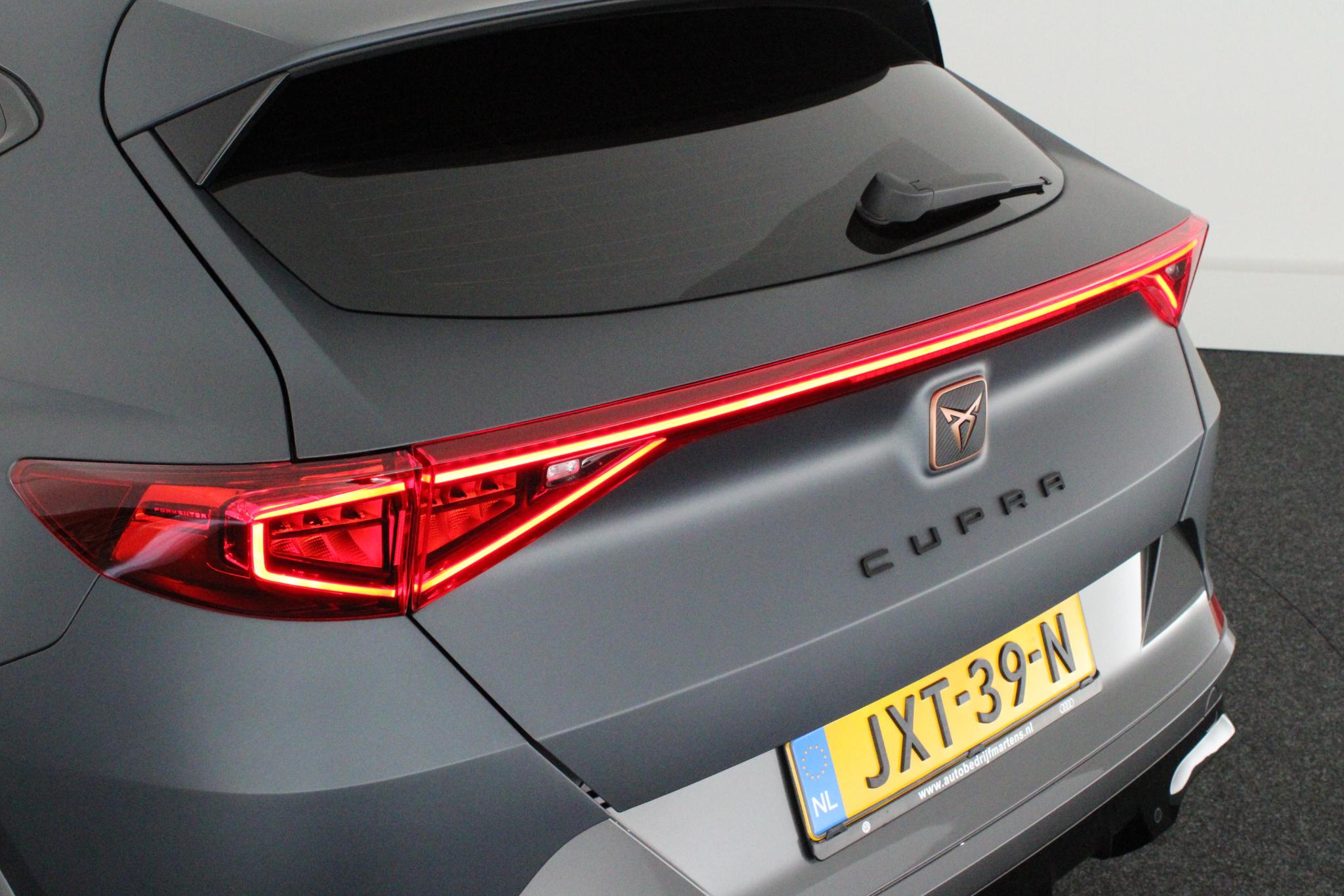 Foto van Cupra Formentor VZ E-hybrid