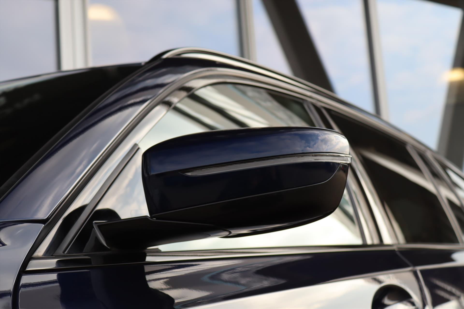Foto van BMW 330e xDrive