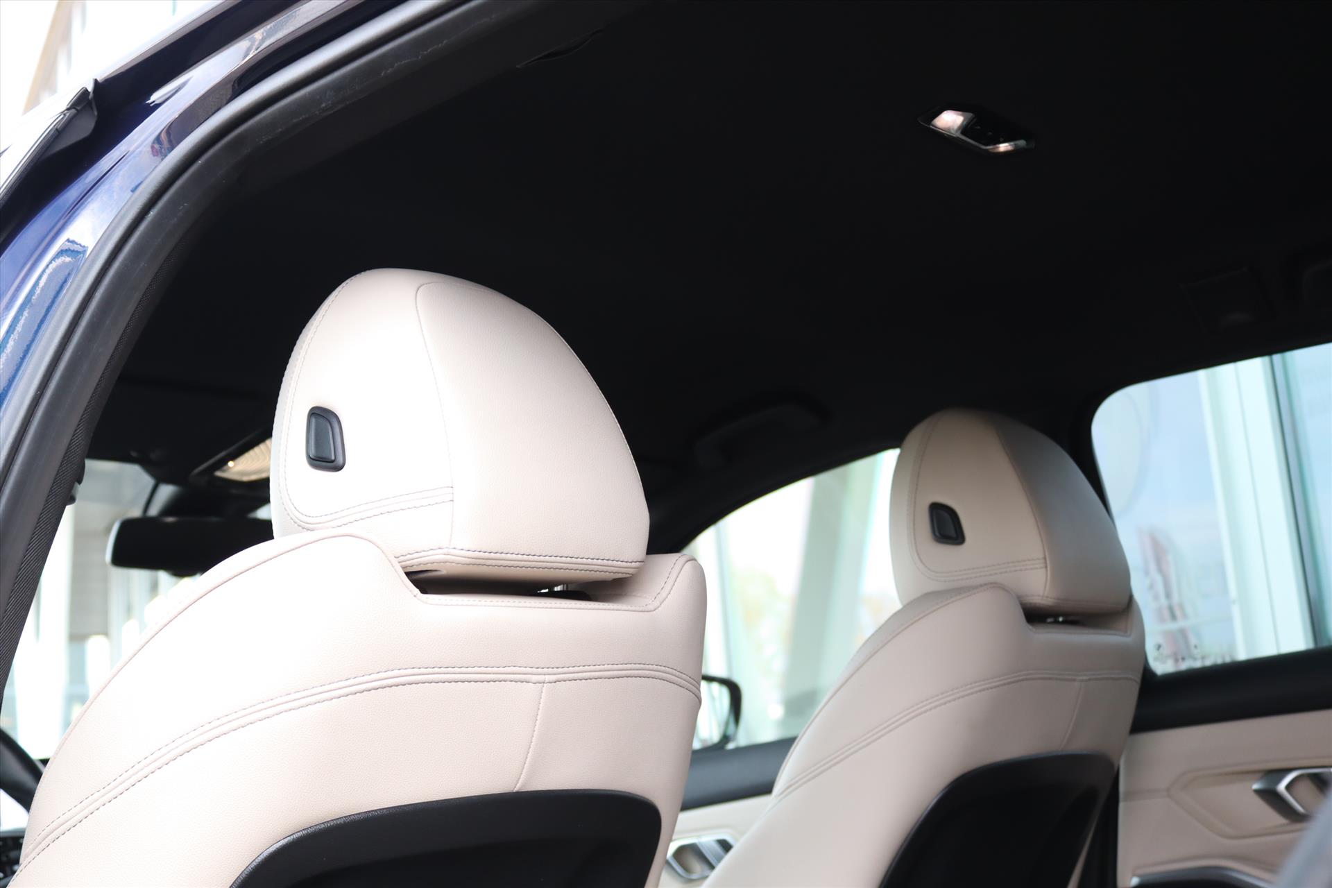 Foto van BMW 330e xDrive