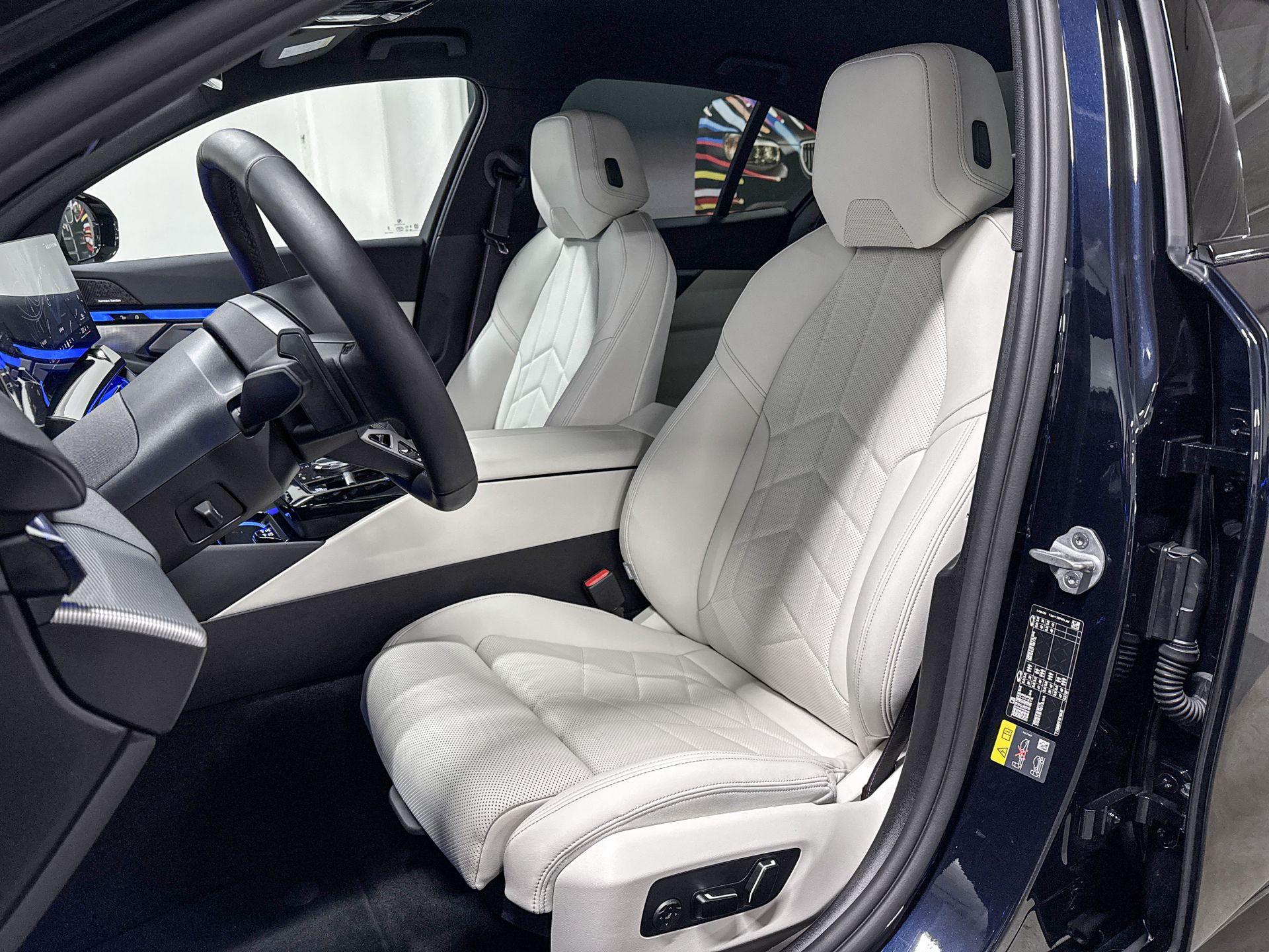 Foto van BMW I5 Edrive40