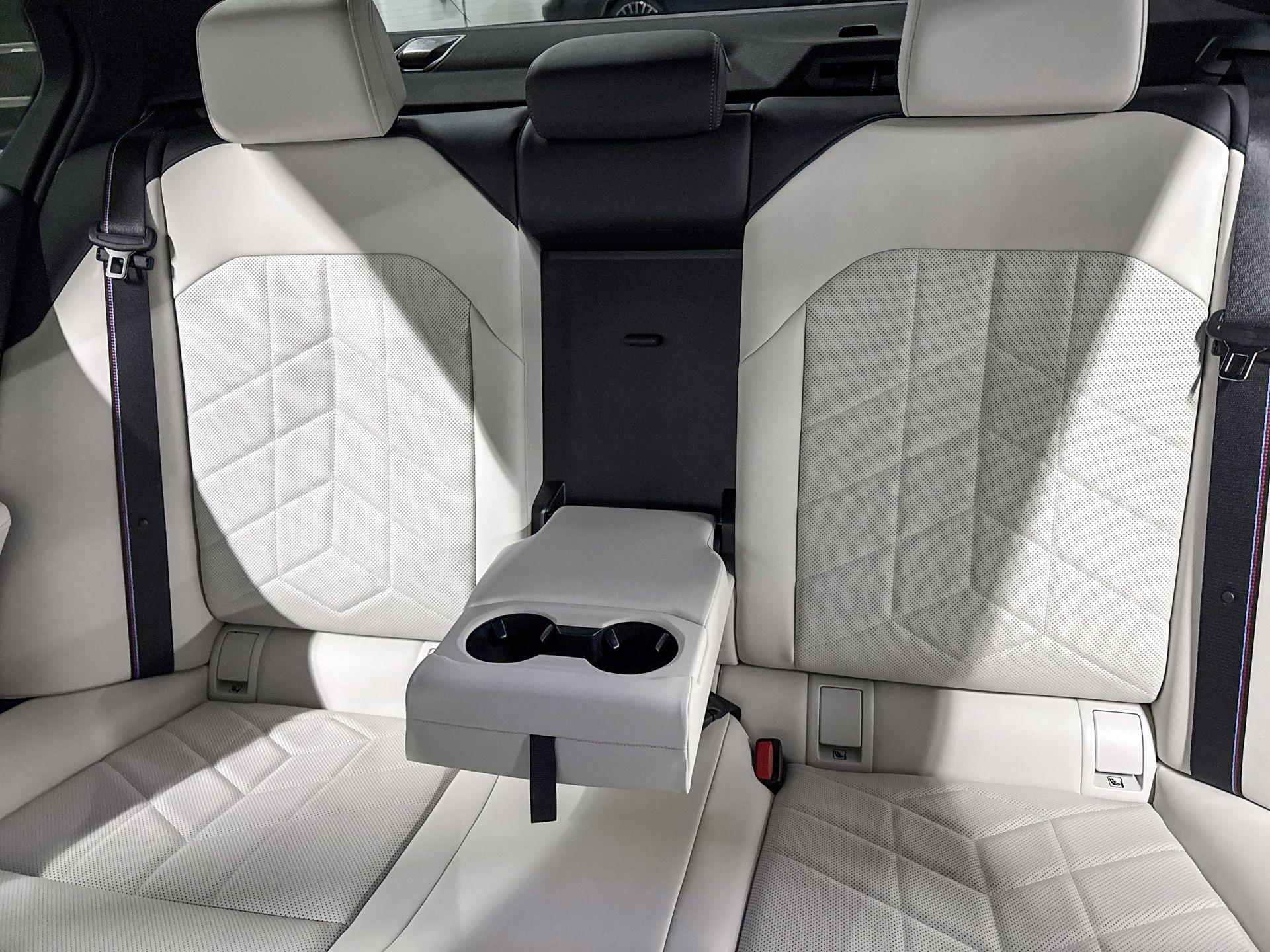 Foto van BMW I5 Edrive40