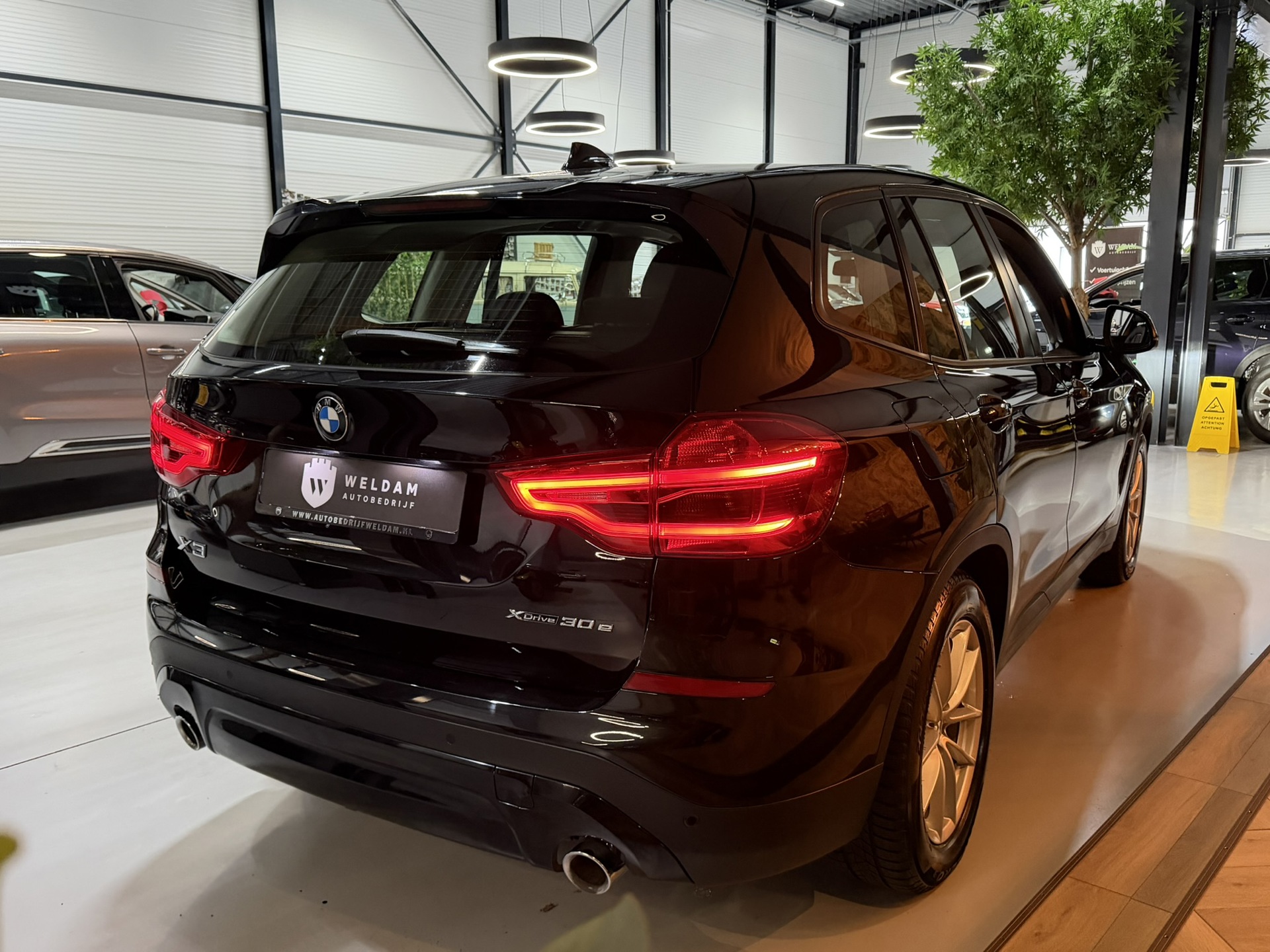 Foto van BMW X3 Xdrive30e