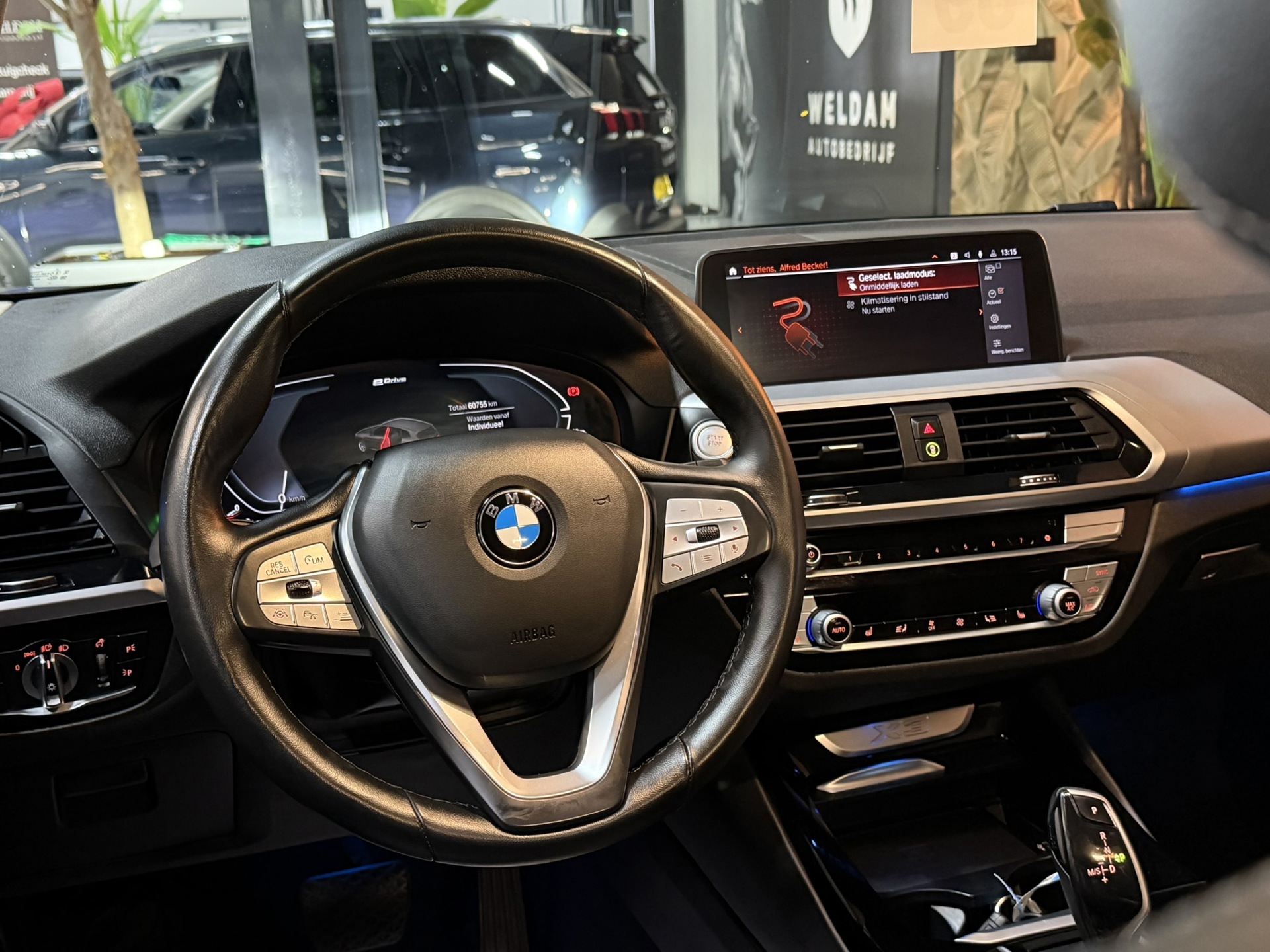 Foto van BMW X3 Xdrive30e